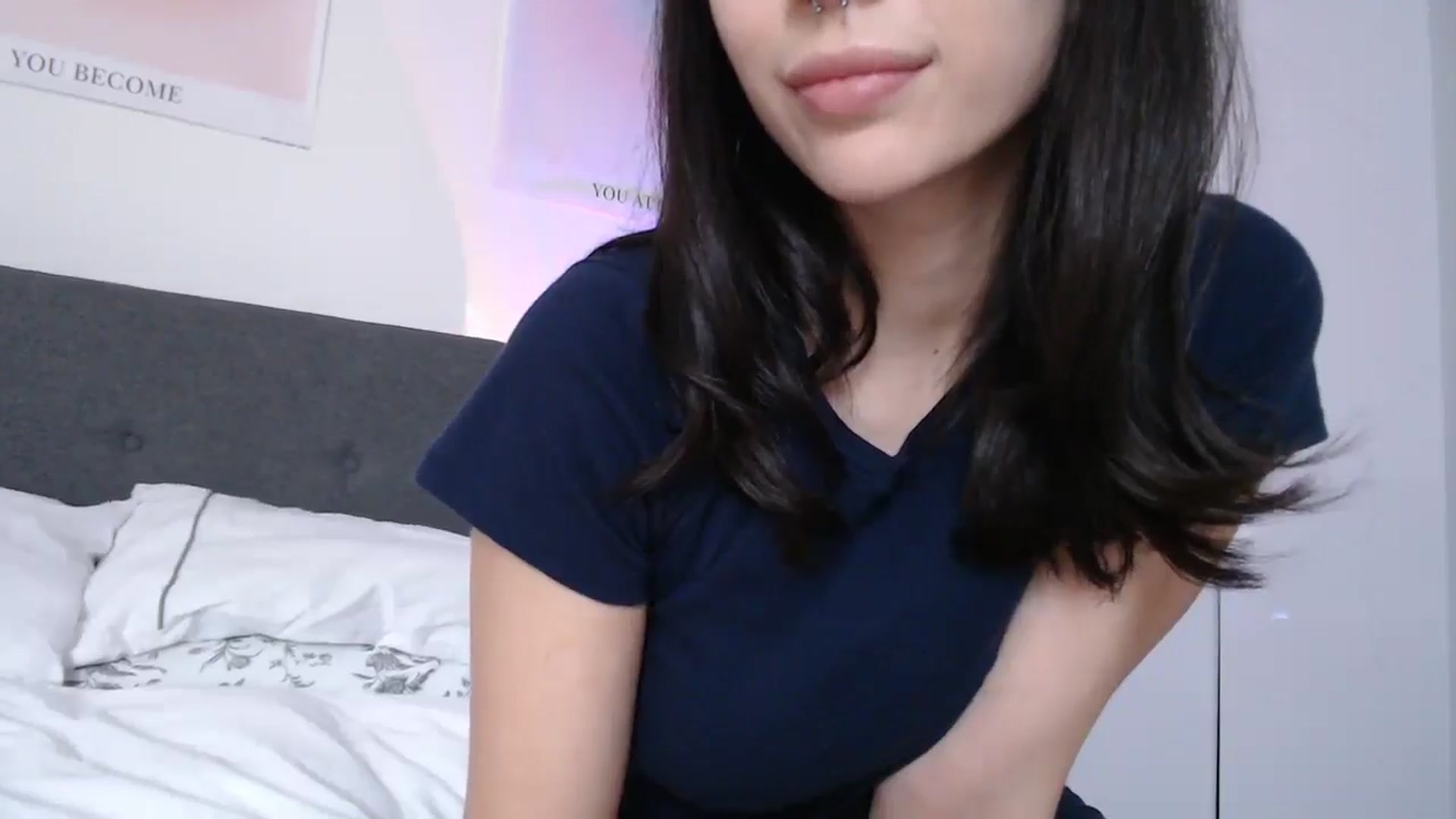 Gallery image thumbnail from anacardi's myfreecams stream on, 03/17/2025, 17:06 image 5 of 20