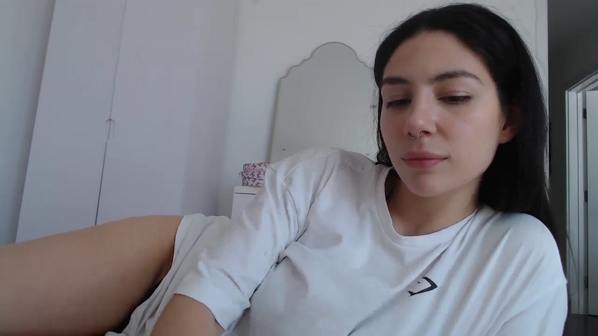 Gallery image thumbnail from anacardi's myfreecams stream on, 04/01/2025, 15:03 image 18 of 20