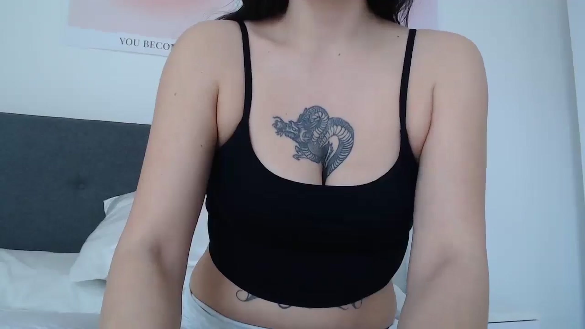 Gallery image thumbnail from anacardi's myfreecams stream on, 04/04/2025, 14:55 image 17 of 20