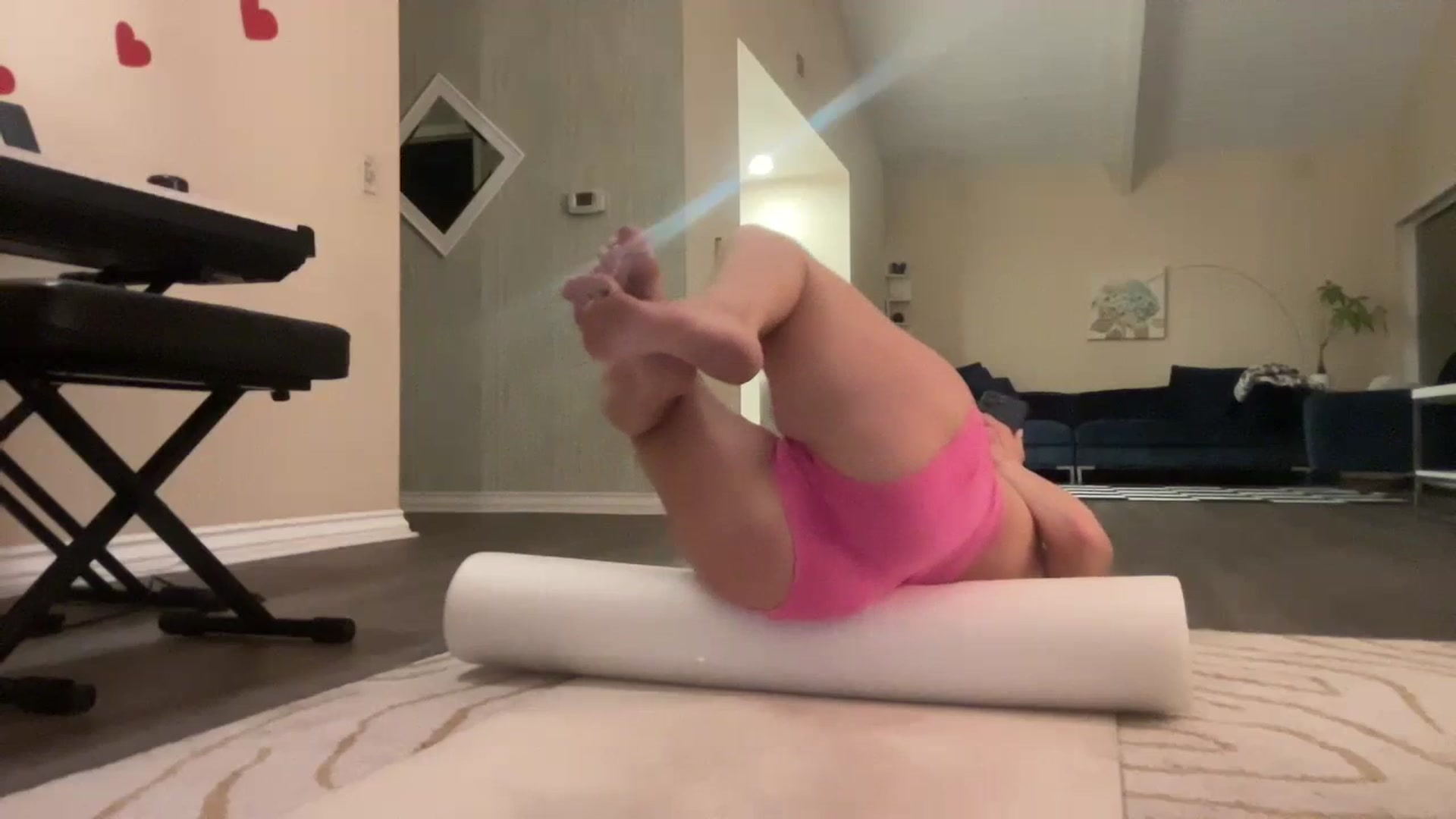 Gallery image thumbnail from anadelafleur's myfreecams stream on, 04/09/2024, 06:38 image 12 of 20