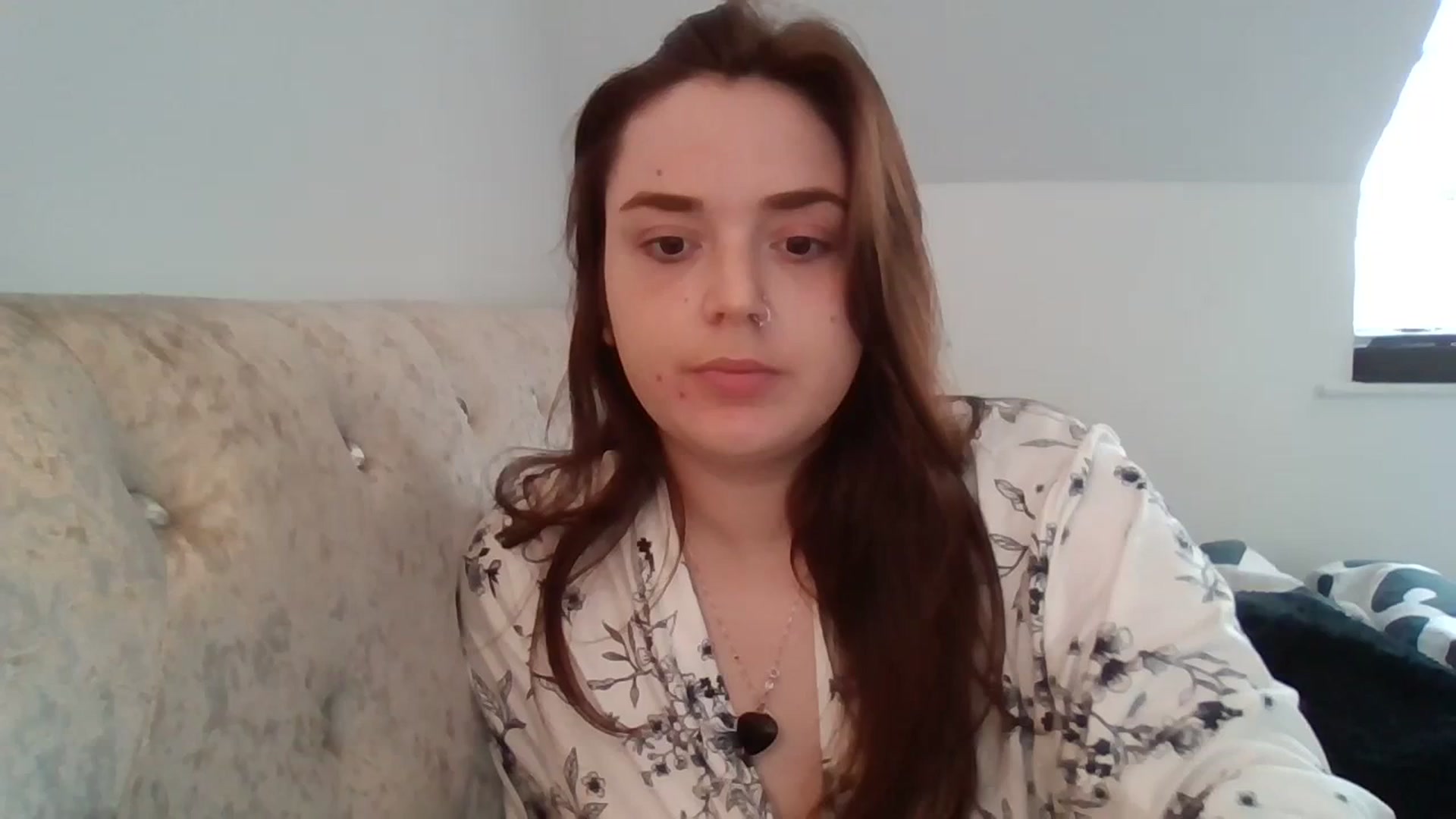 Gallery image thumbnail from analbqueen's myfreecams stream on, 04/09/2024, 13:37 image 1 of 20