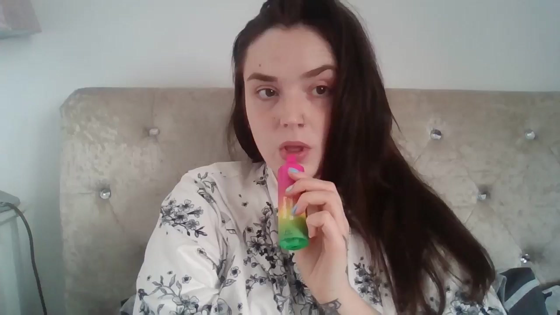 Gallery image thumbnail from analbqueen's myfreecams stream on, 04/18/2024, 13:27 image 7 of 20