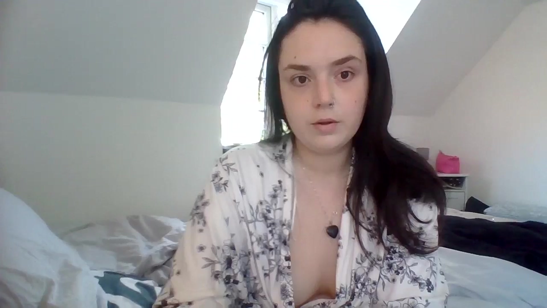 Gallery image thumbnail from analbqueen's myfreecams stream on, 05/09/2024, 13:31 image 16 of 20