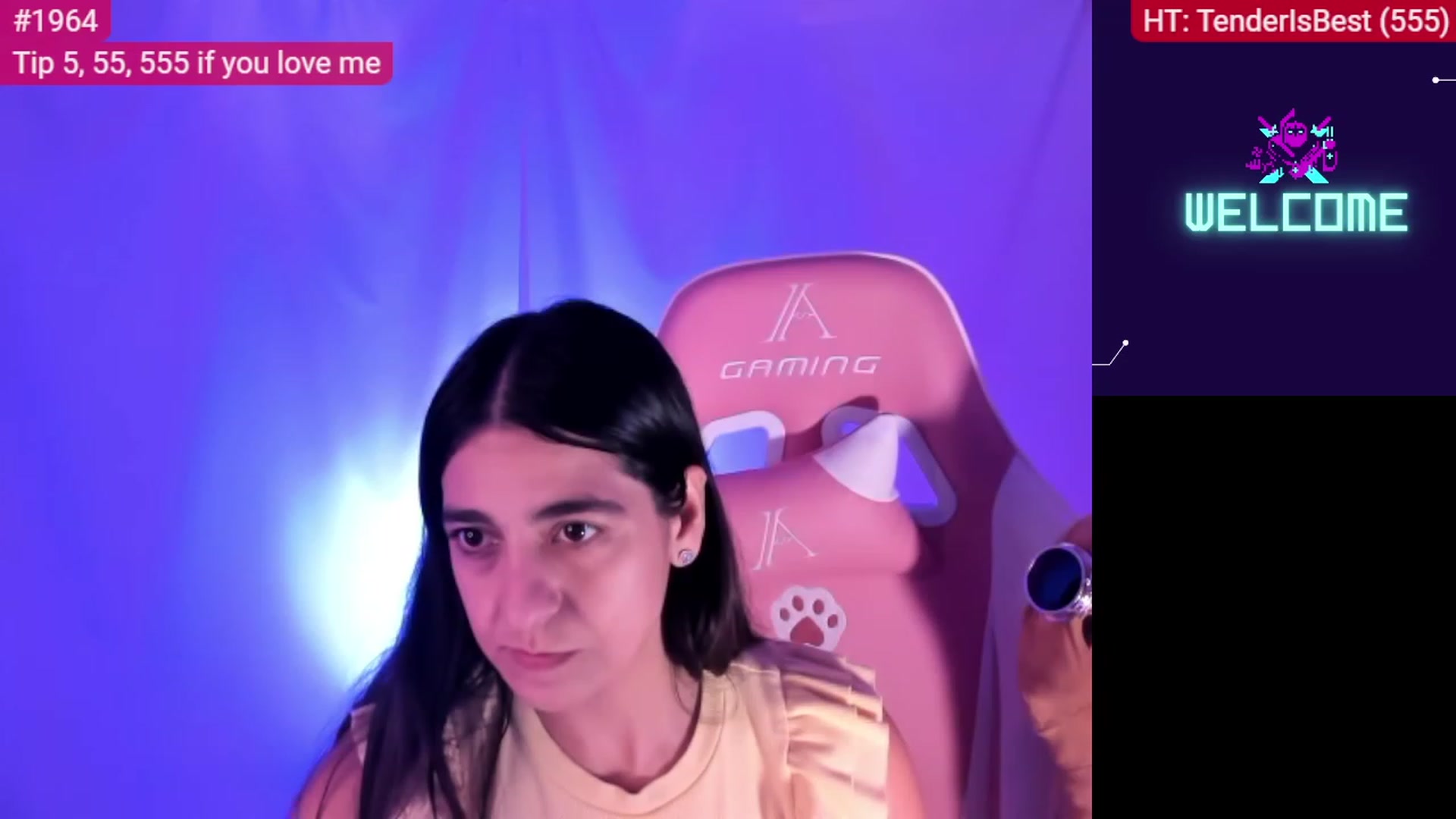 Gallery image thumbnail from anarossanna's myfreecams stream on, 01/03/2023, 04:28 image 4 of 20