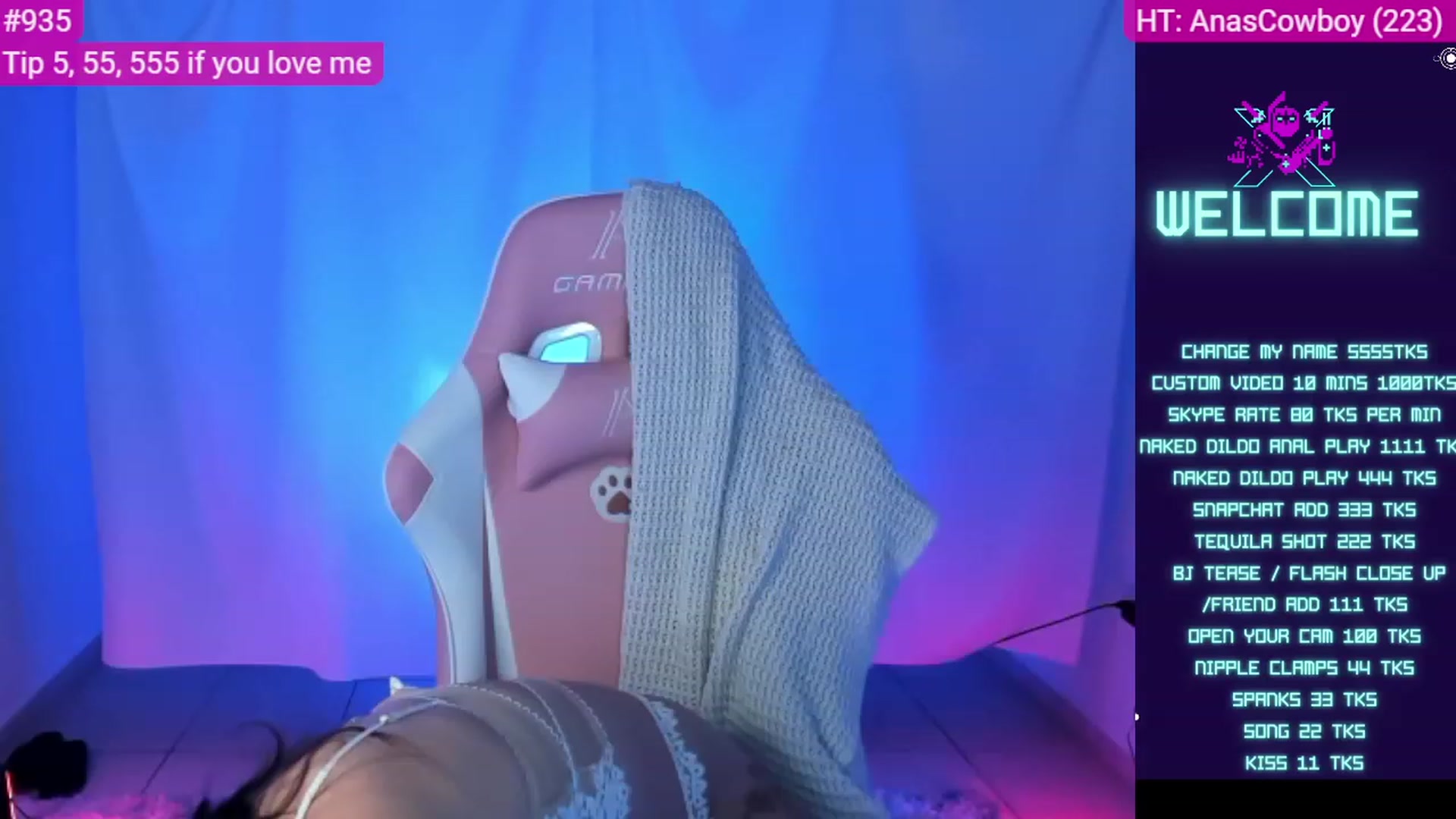 Gallery image thumbnail from anarossanna's myfreecams stream on, 01/16/2023, 06:21 image 3 of 20