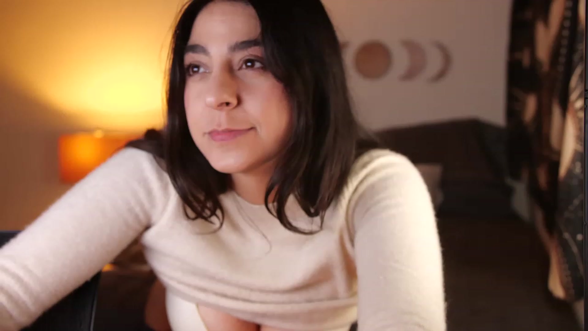 Gallery image thumbnail from anarossanna's myfreecams stream on, 02/14/2023, 02:47 image 13 of 20