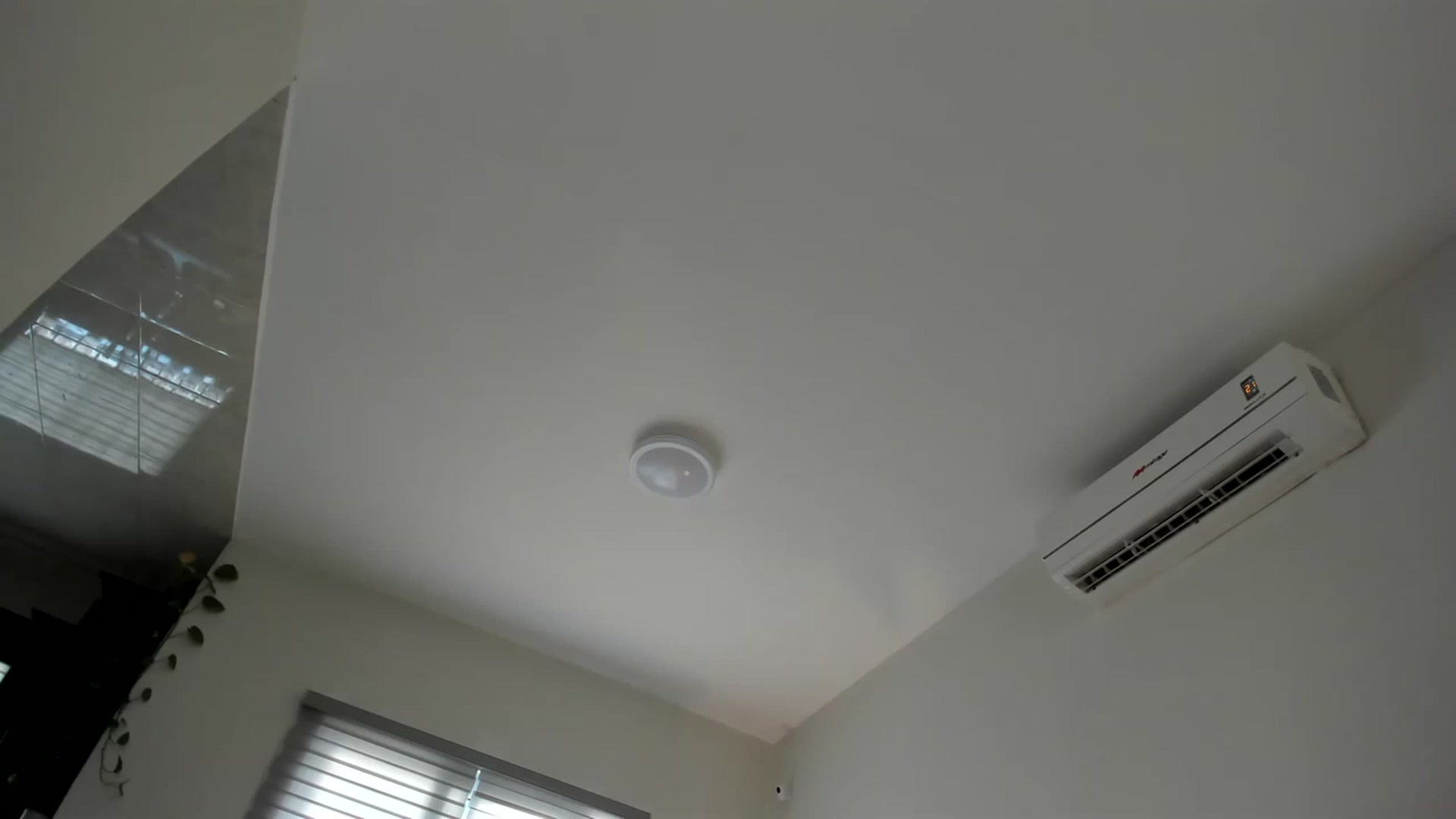 Gallery image thumbnail from anarossanna's myfreecams stream on, 03/10/2023, 17:56 image 6 of 20