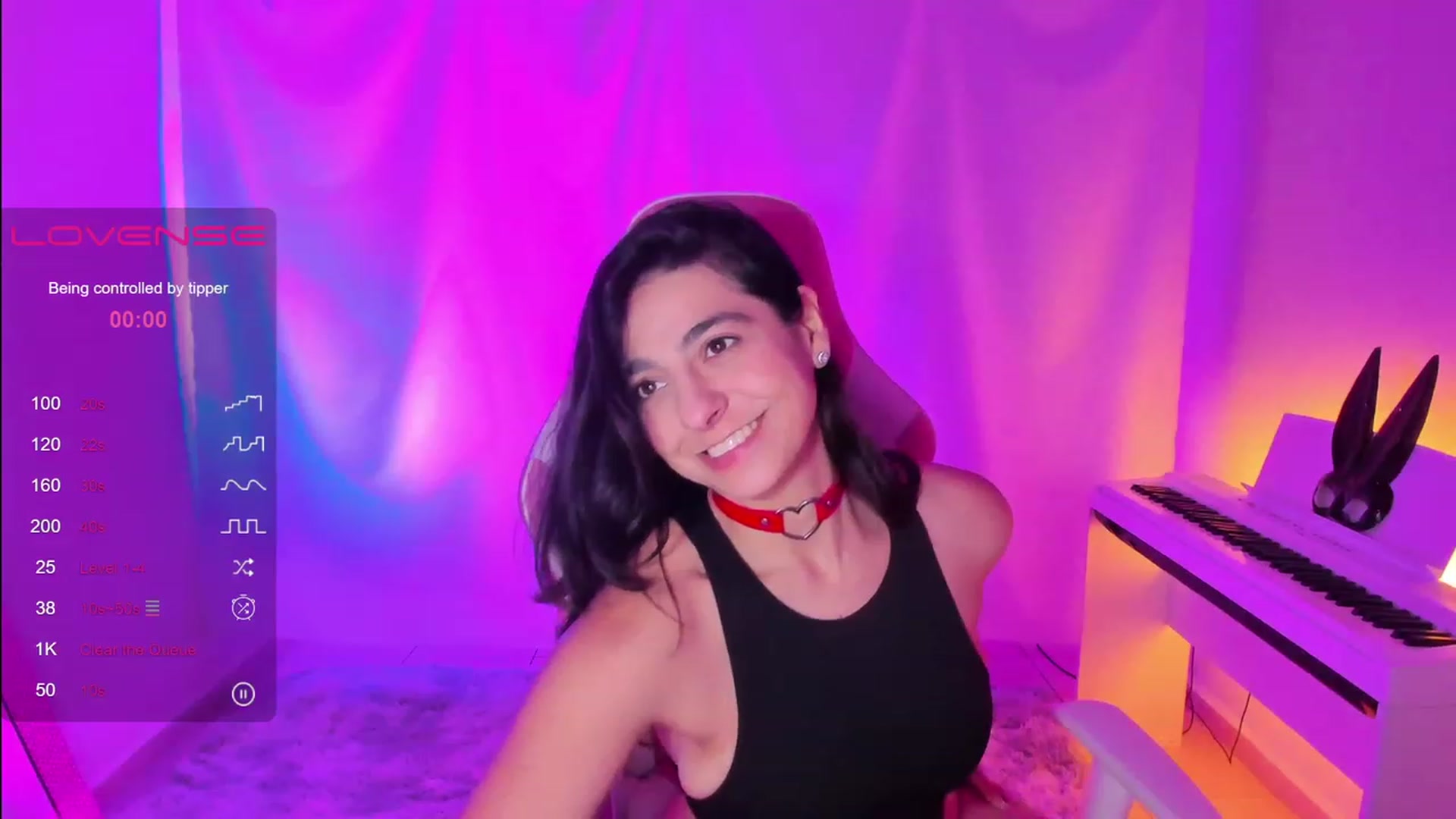 Gallery image thumbnail from anarossanna's myfreecams stream on, 04/09/2023, 05:37 image 16 of 20
