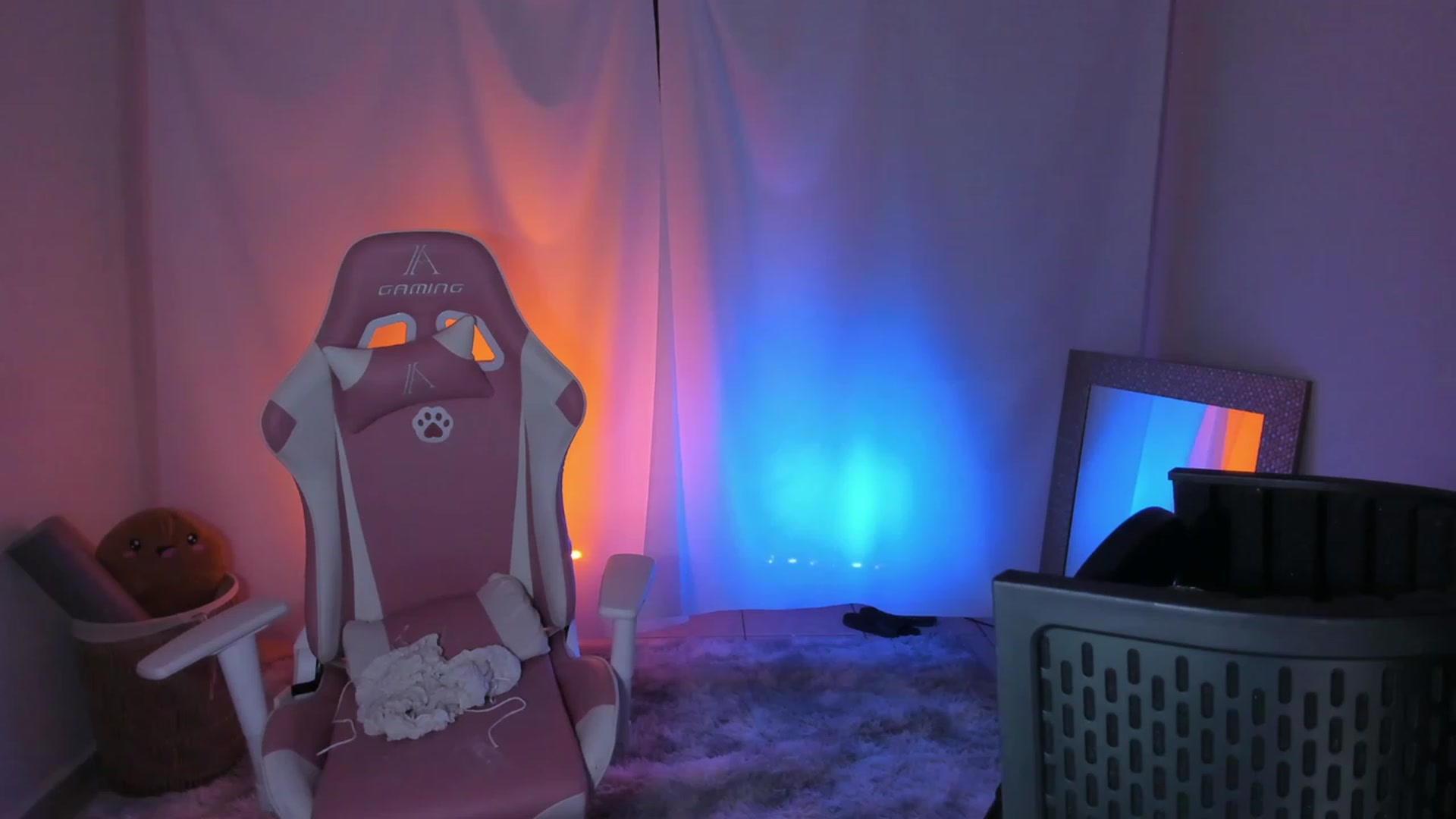 Gallery image thumbnail from anarossanna's myfreecams stream on, 05/06/2023, 05:56 image 10 of 20