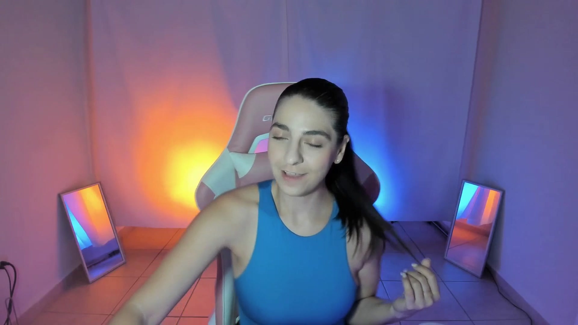 Gallery image thumbnail from anarossanna's myfreecams stream on, 07/16/2023, 03:49 image 7 of 20