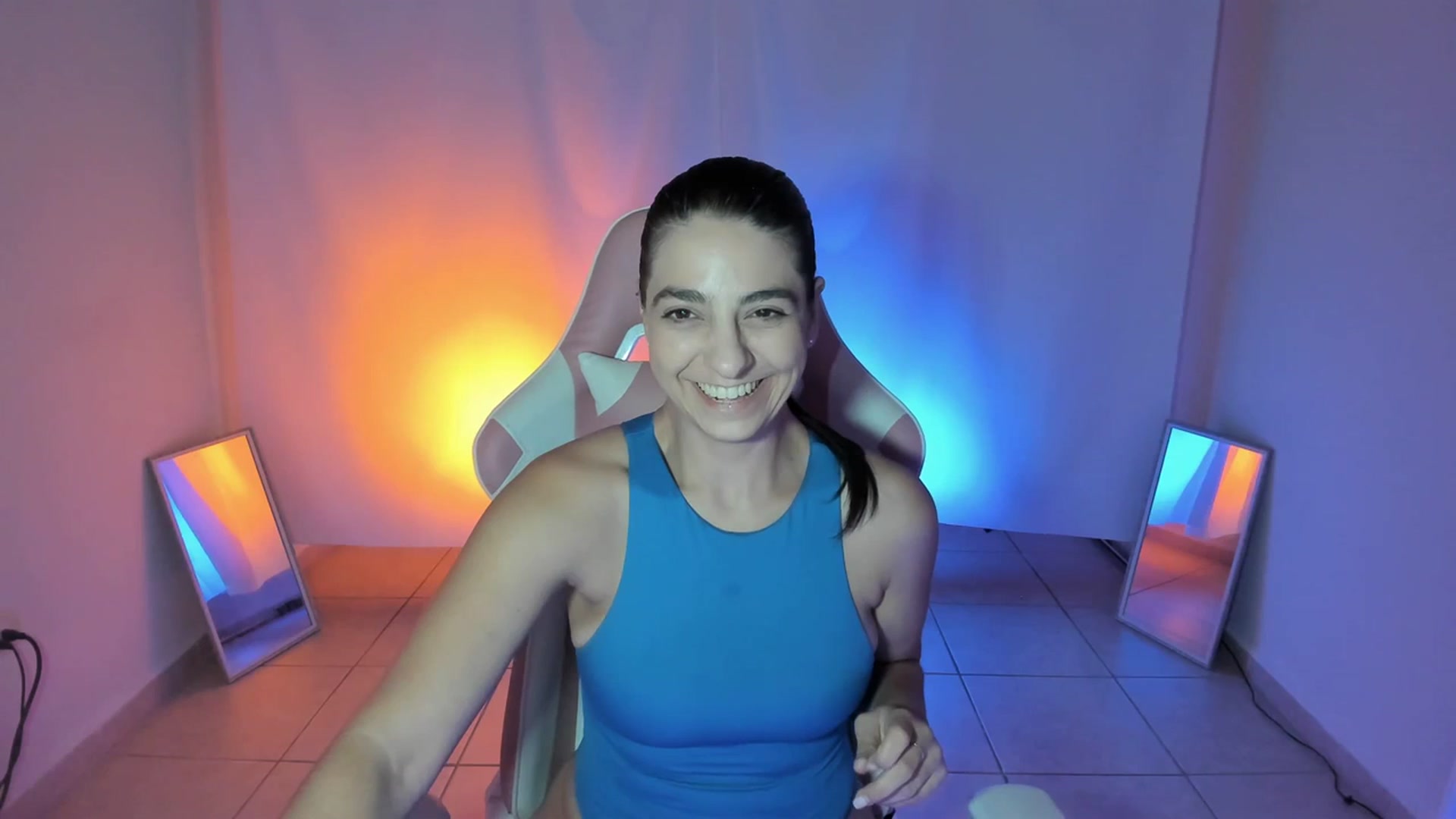 Gallery image thumbnail from anarossanna's myfreecams stream on, 07/16/2023, 06:13 image 7 of 20