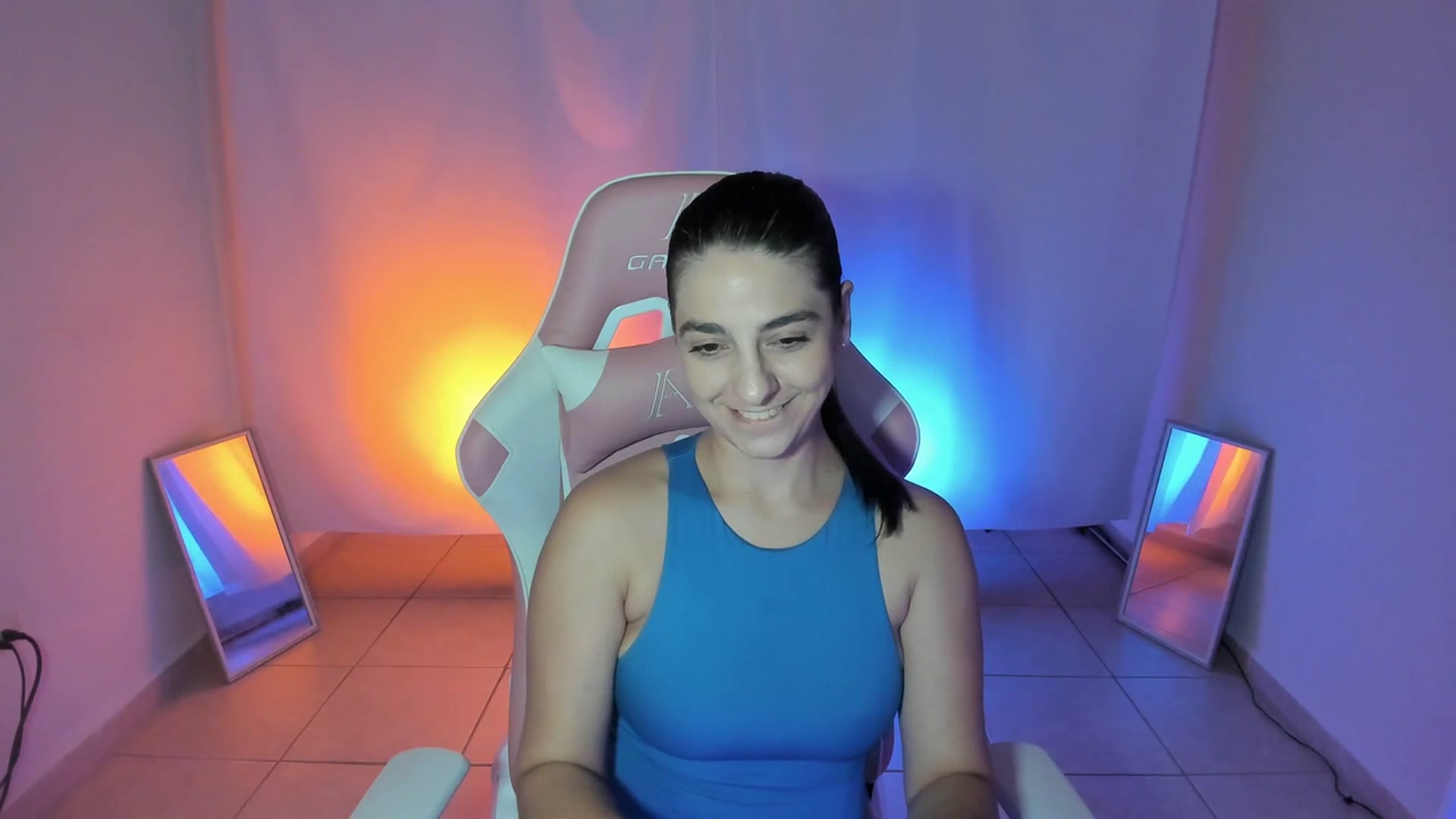 Gallery image thumbnail from anarossanna's myfreecams stream on, 07/16/2023, 06:13 image 2 of 20