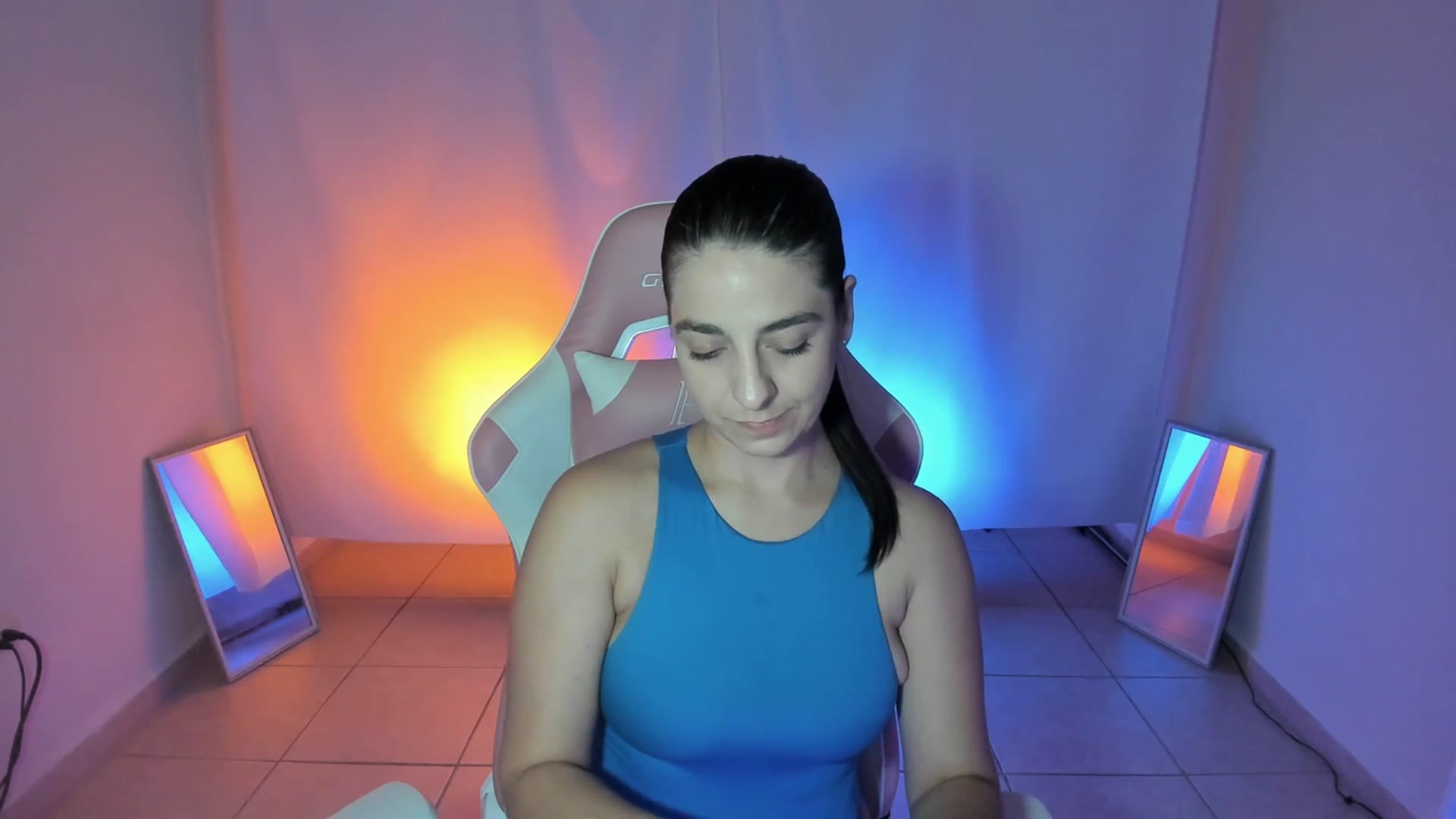 Gallery image thumbnail from anarossanna's myfreecams stream on, 07/16/2023, 06:13 image 6 of 20