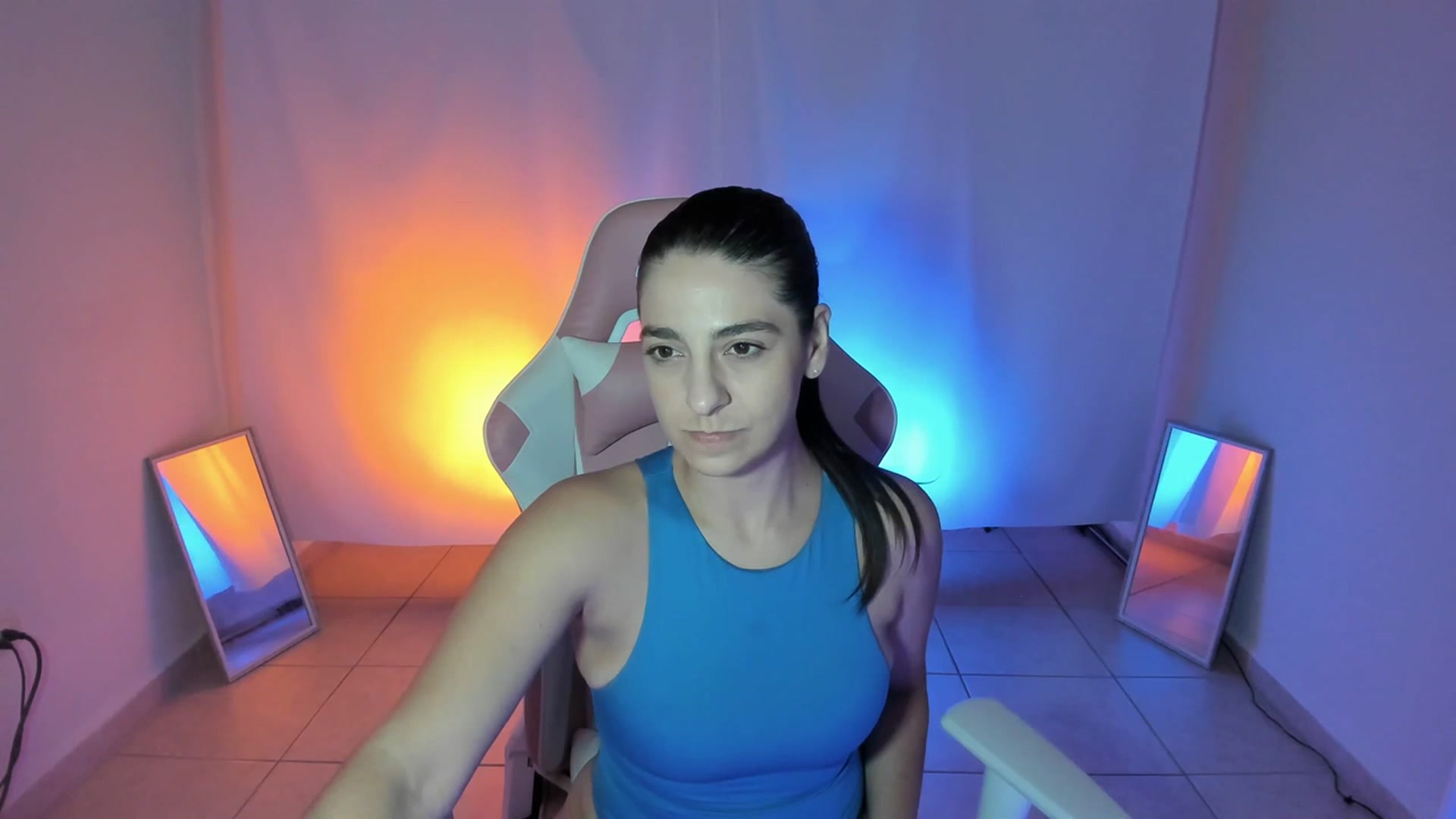 Gallery image thumbnail from anarossanna's myfreecams stream on, 07/16/2023, 06:13 image 4 of 20
