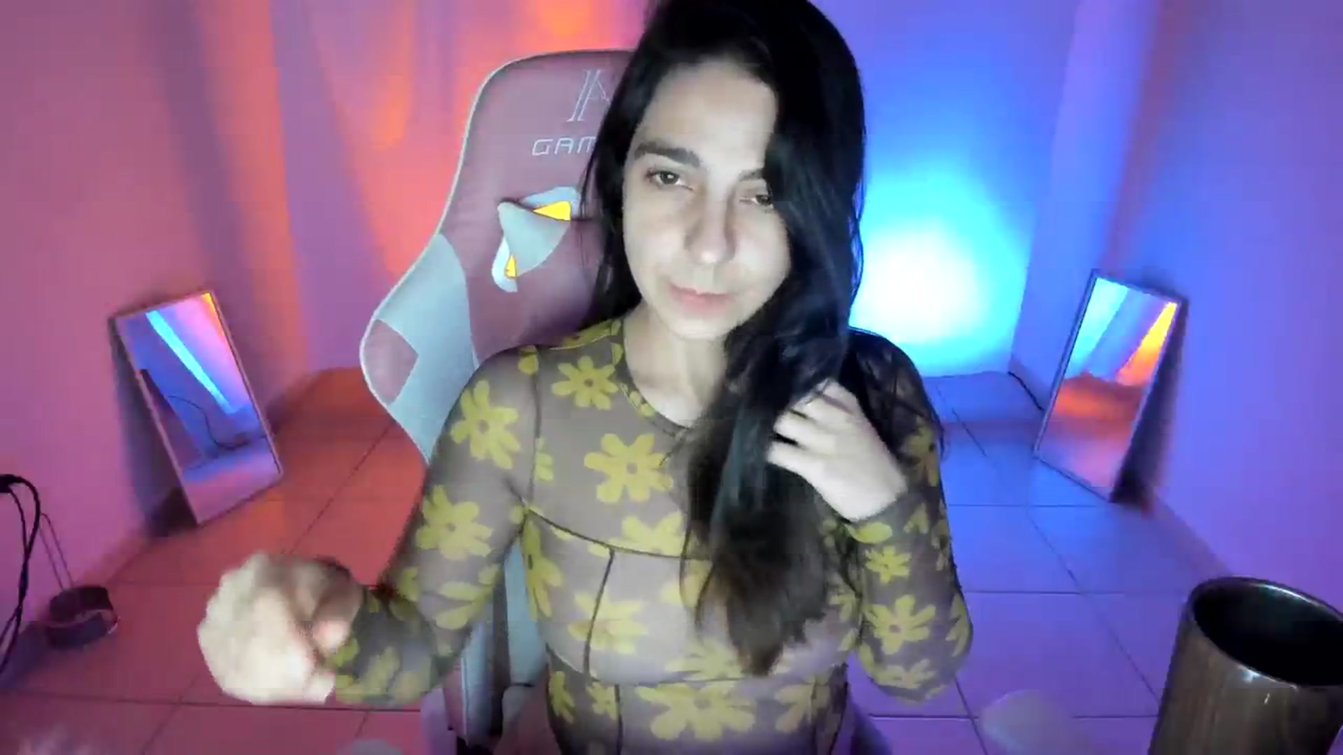 Gallery image thumbnail from anarossanna's myfreecams stream on, 07/25/2023, 04:12 image 15 of 20