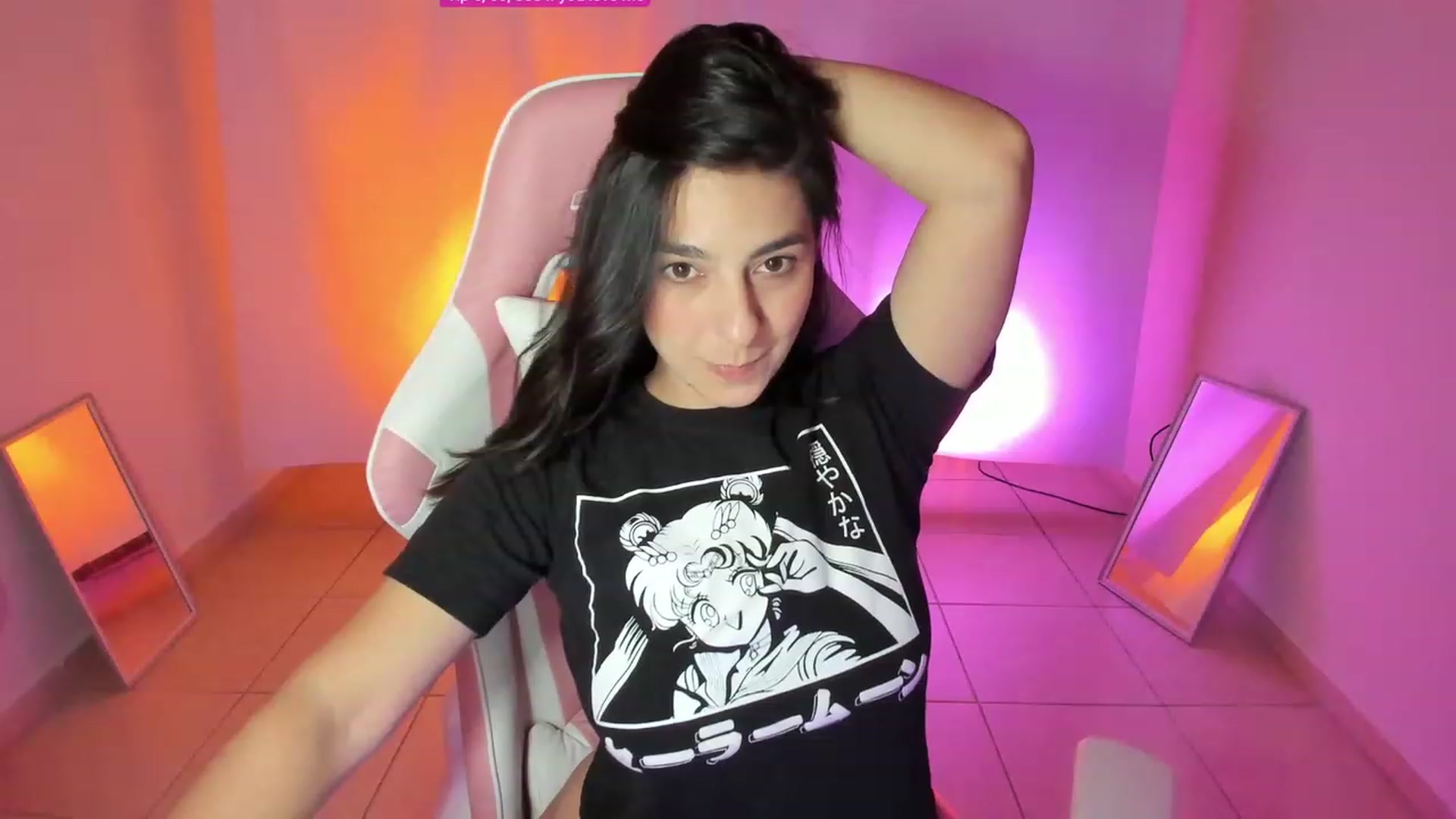 Gallery image thumbnail from anarossanna's myfreecams stream on, 08/03/2023, 03:12 image 4 of 20