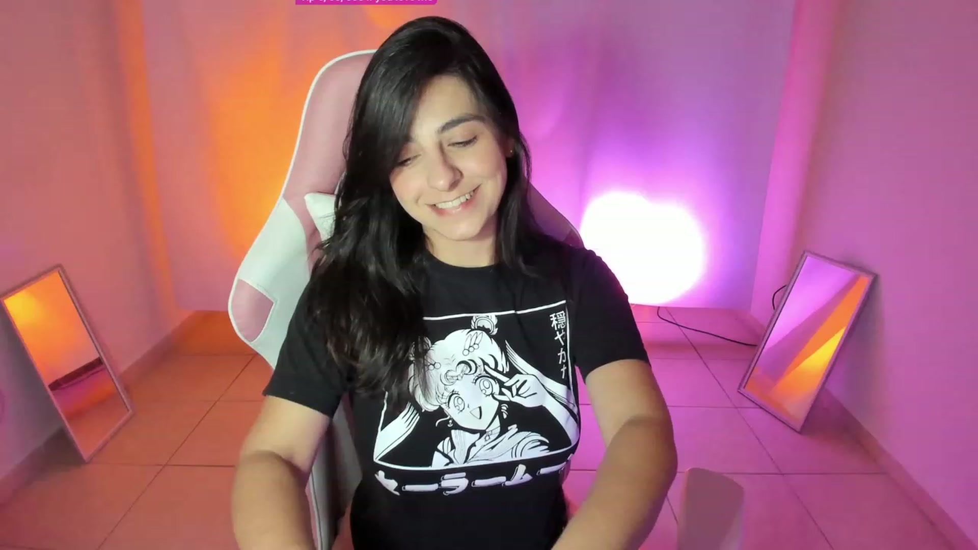Gallery image thumbnail from anarossanna's myfreecams stream on, 08/03/2023, 03:12 image 1 of 20