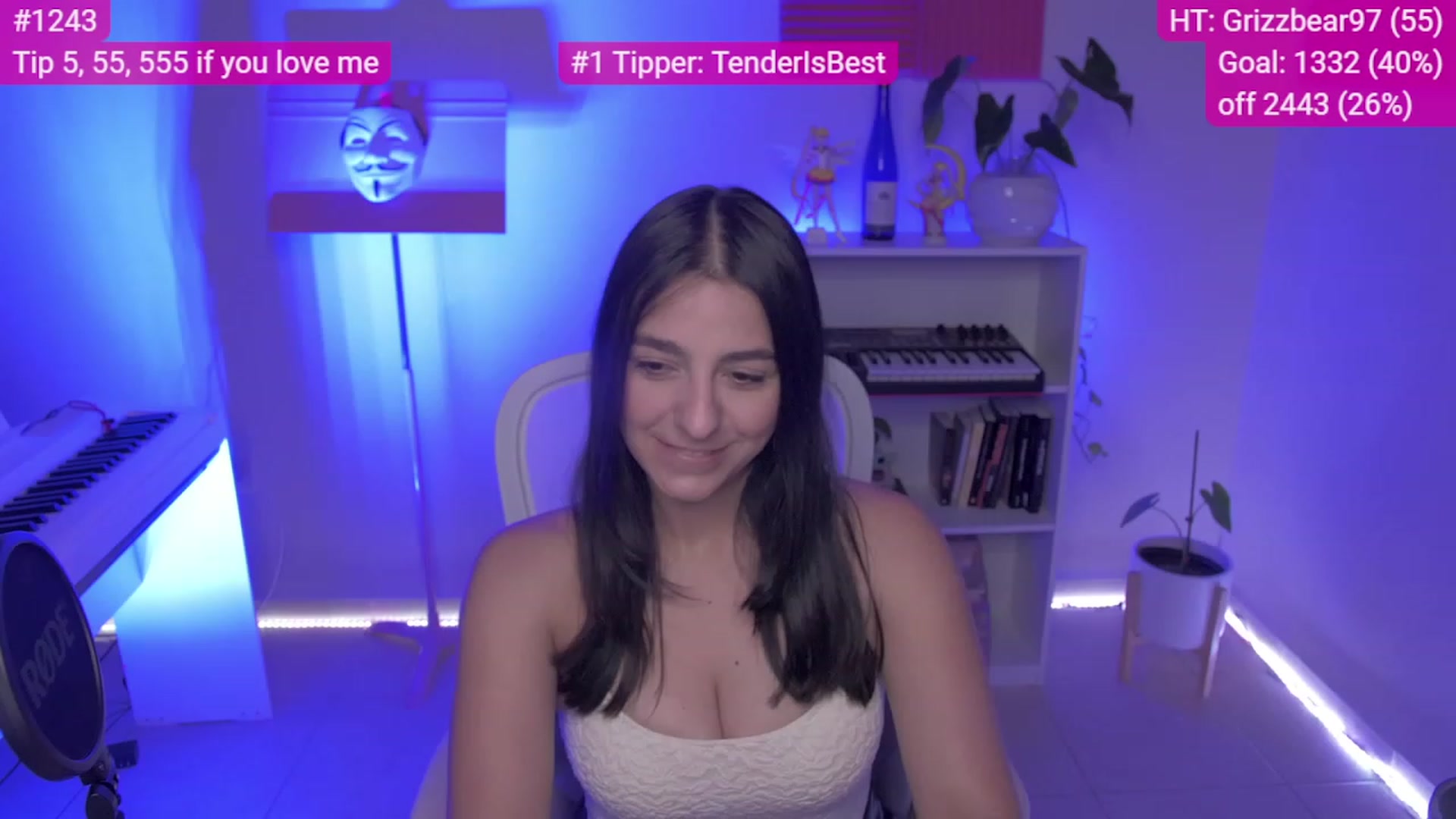 Gallery image thumbnail from anarossanna's myfreecams stream on, 08/19/2023, 03:59 image 7 of 20