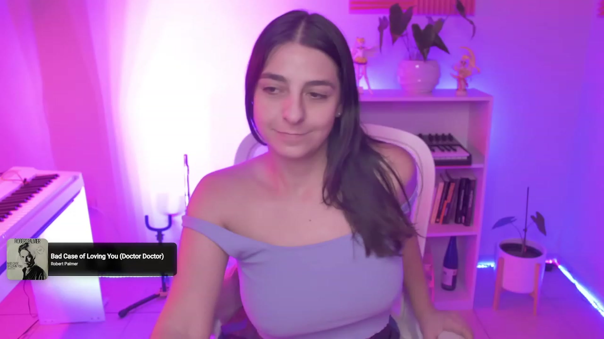 Gallery image thumbnail from anarossanna's myfreecams stream on, 08/26/2023, 02:47 image 1 of 20