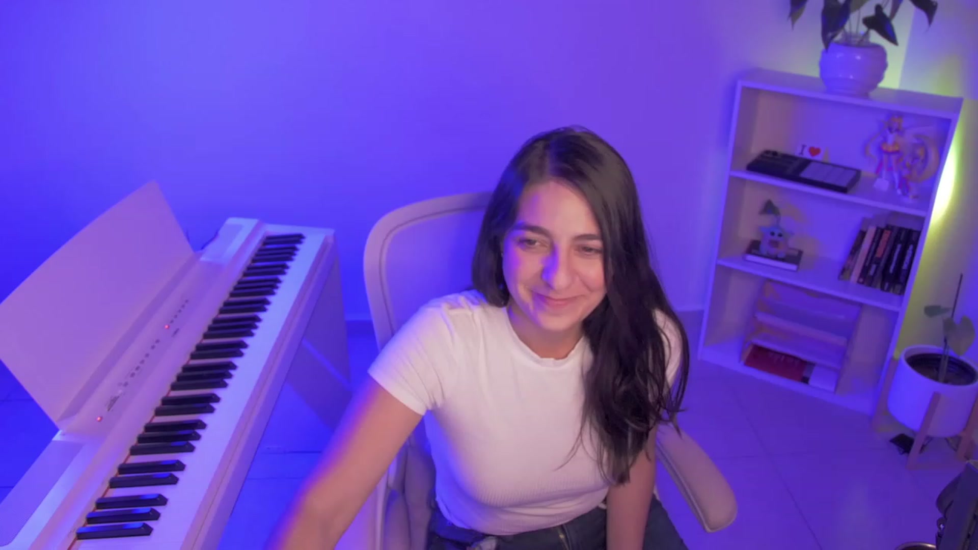 Gallery image thumbnail from anarossanna's myfreecams stream on, 09/16/2023, 01:31 image 15 of 20