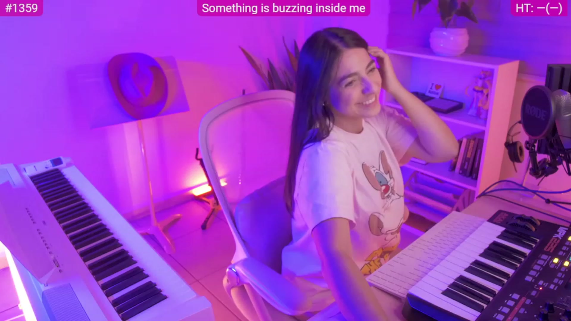 Gallery image thumbnail from anarossanna's myfreecams stream on, 09/20/2023, 03:20 image 5 of 20