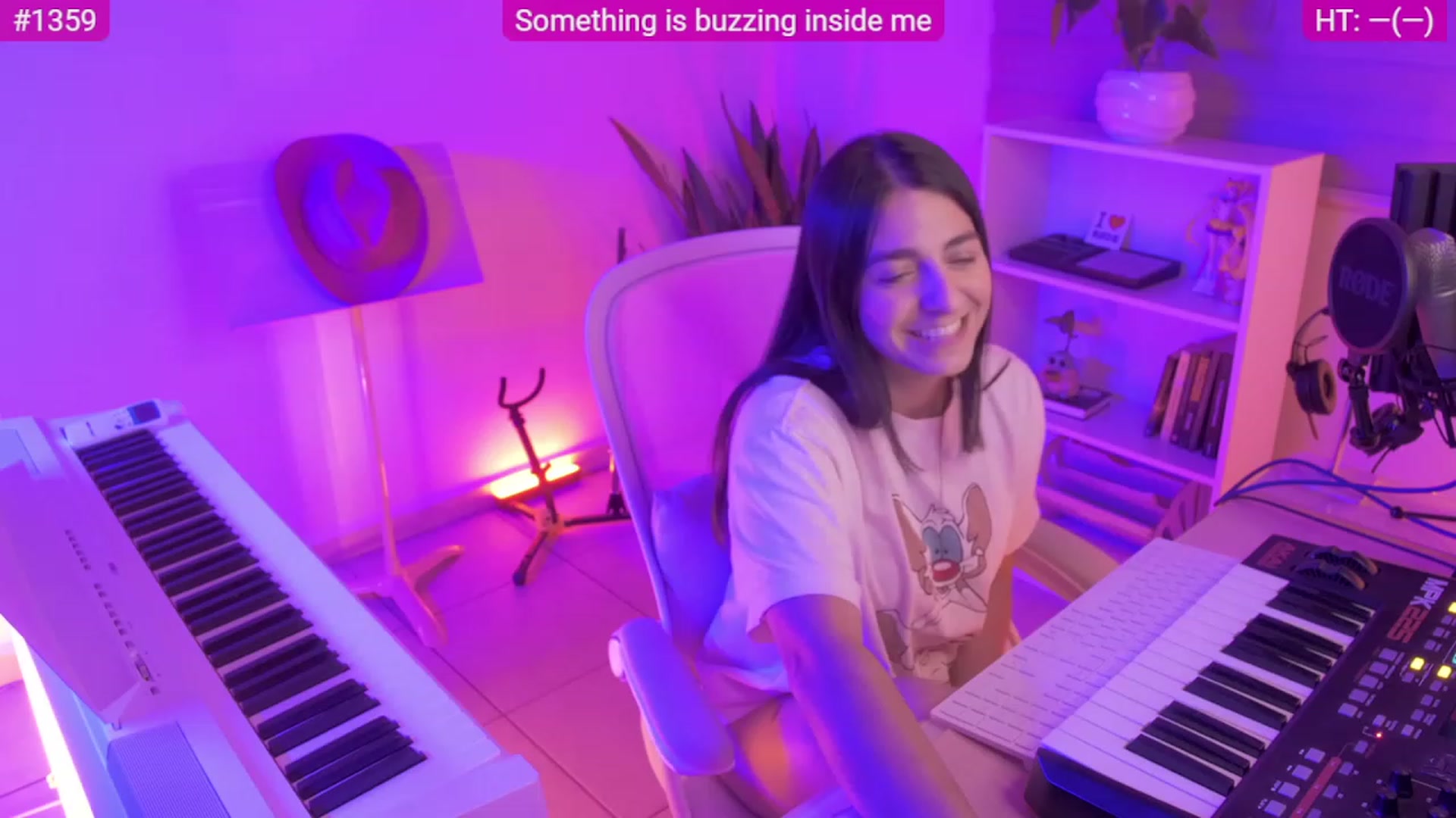 Gallery image thumbnail from anarossanna's myfreecams stream on, 09/20/2023, 03:20 image 4 of 20