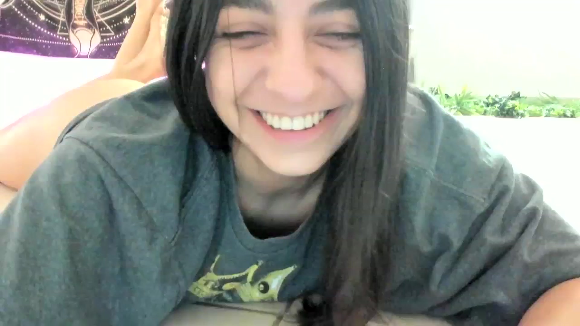 Gallery image thumbnail from anarossanna's myfreecams stream on, 10/03/2023, 17:30 image 12 of 20