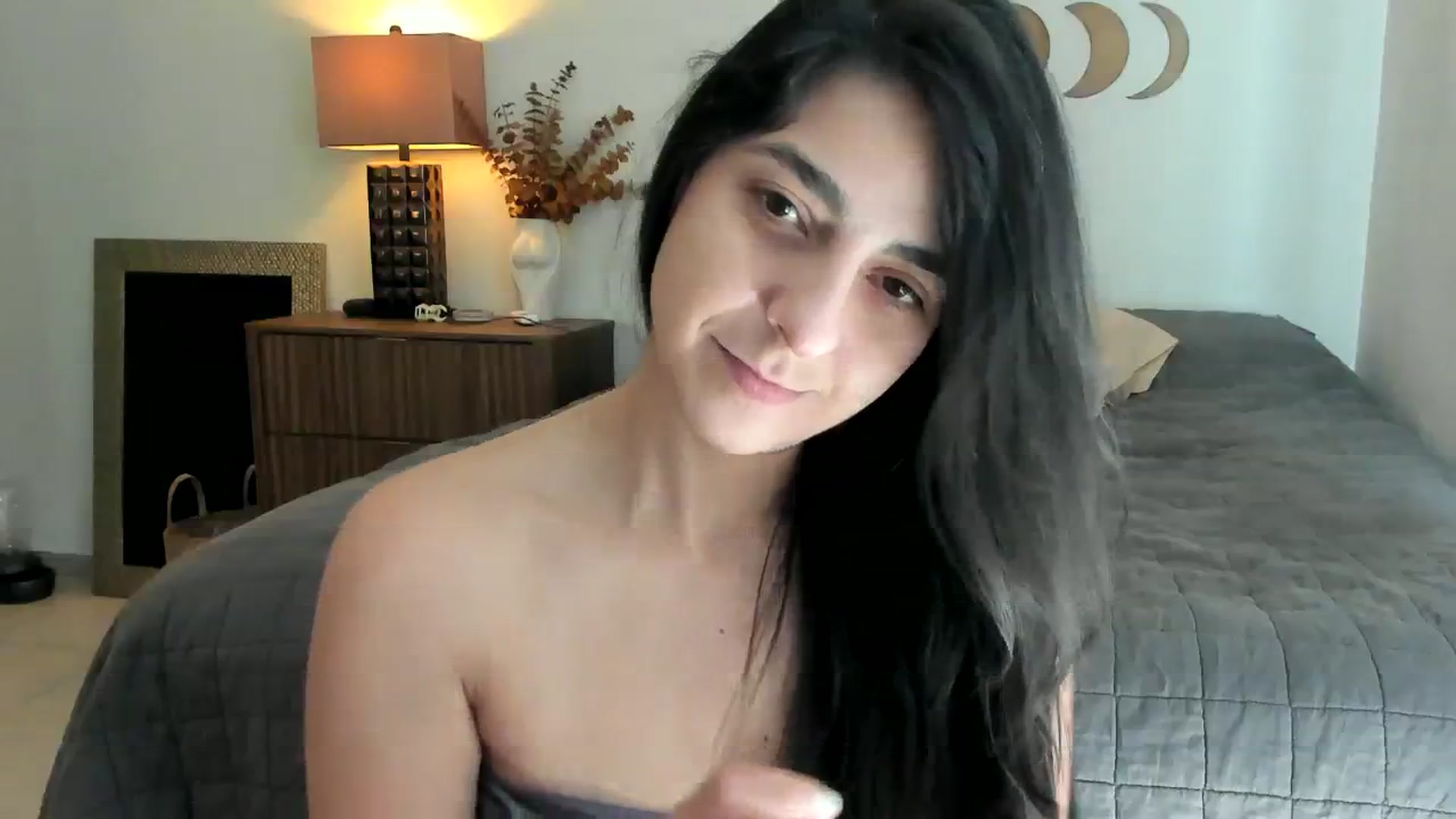 Gallery image thumbnail from anarossanna's myfreecams stream on, 10/04/2023, 17:10 image 13 of 20