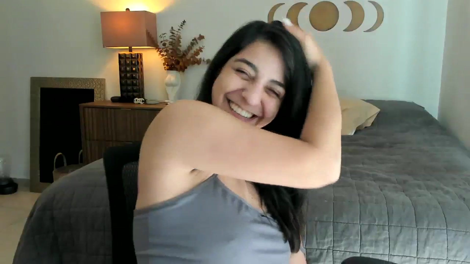 Gallery image thumbnail from anarossanna's myfreecams stream on, 10/04/2023, 17:10 image 12 of 20
