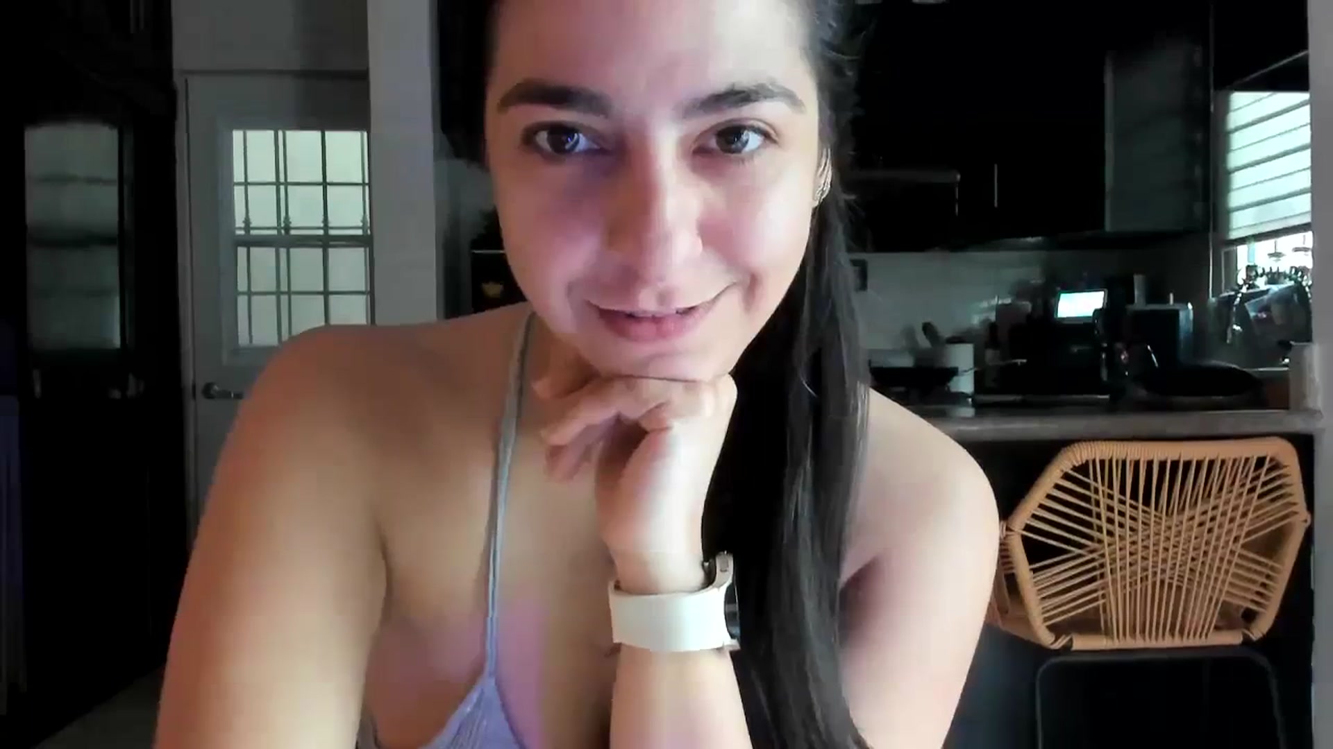 Gallery image thumbnail from anarossanna's myfreecams stream on, 10/29/2023, 13:22 image 14 of 20