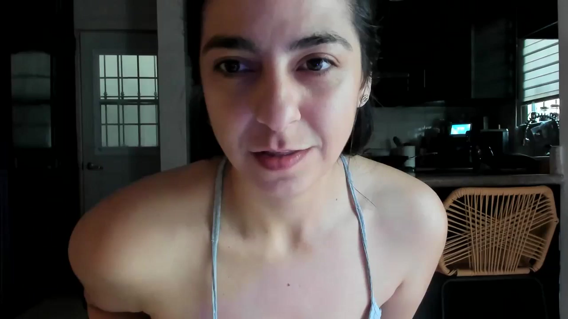 Gallery image thumbnail from anarossanna's myfreecams stream on, 10/29/2023, 13:22 image 16 of 20