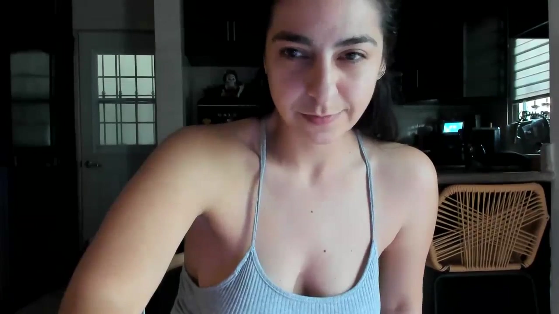 Gallery image thumbnail from anarossanna's myfreecams stream on, 10/29/2023, 13:22 image 17 of 20