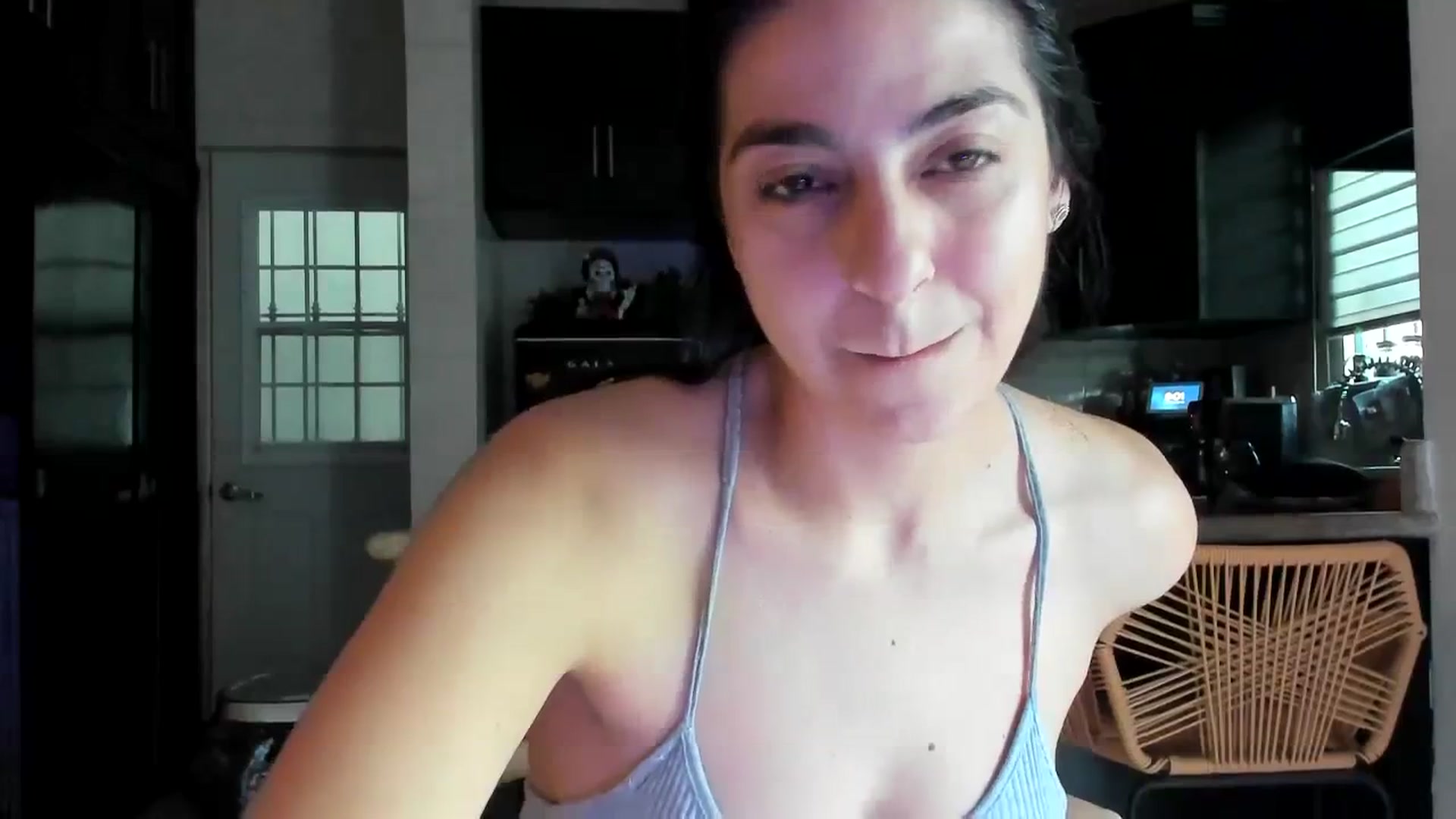 Gallery image thumbnail from anarossanna's myfreecams stream on, 10/29/2023, 13:22 image 2 of 20