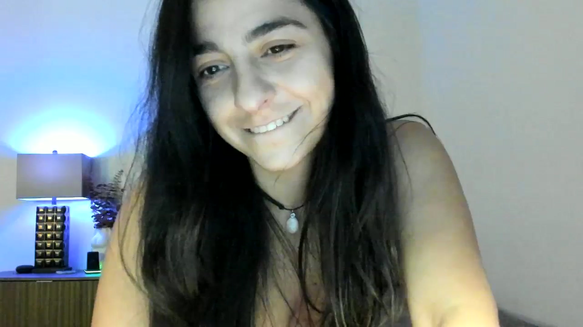 Gallery image thumbnail from anarossanna's myfreecams stream on, 11/09/2023, 03:05 image 10 of 20