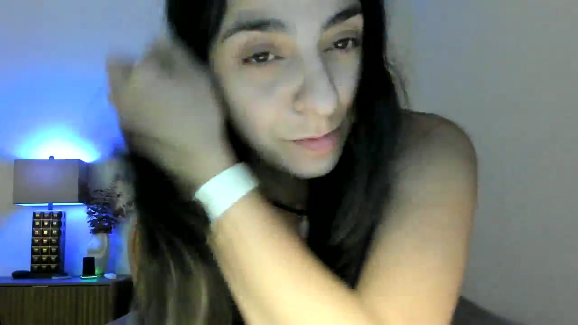 Gallery image thumbnail from anarossanna's myfreecams stream on, 11/09/2023, 03:05 image 8 of 20