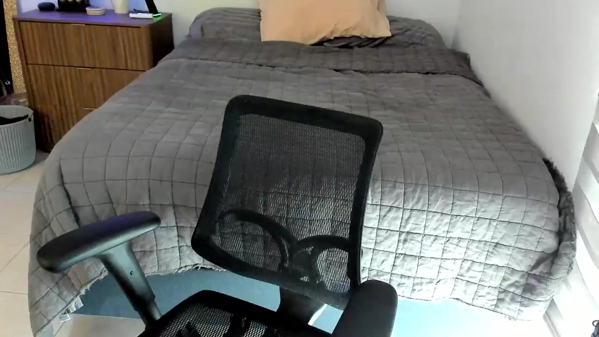 Gallery image thumbnail from anarossanna's myfreecams stream on, 11/21/2023, 19:38 image 16 of 20