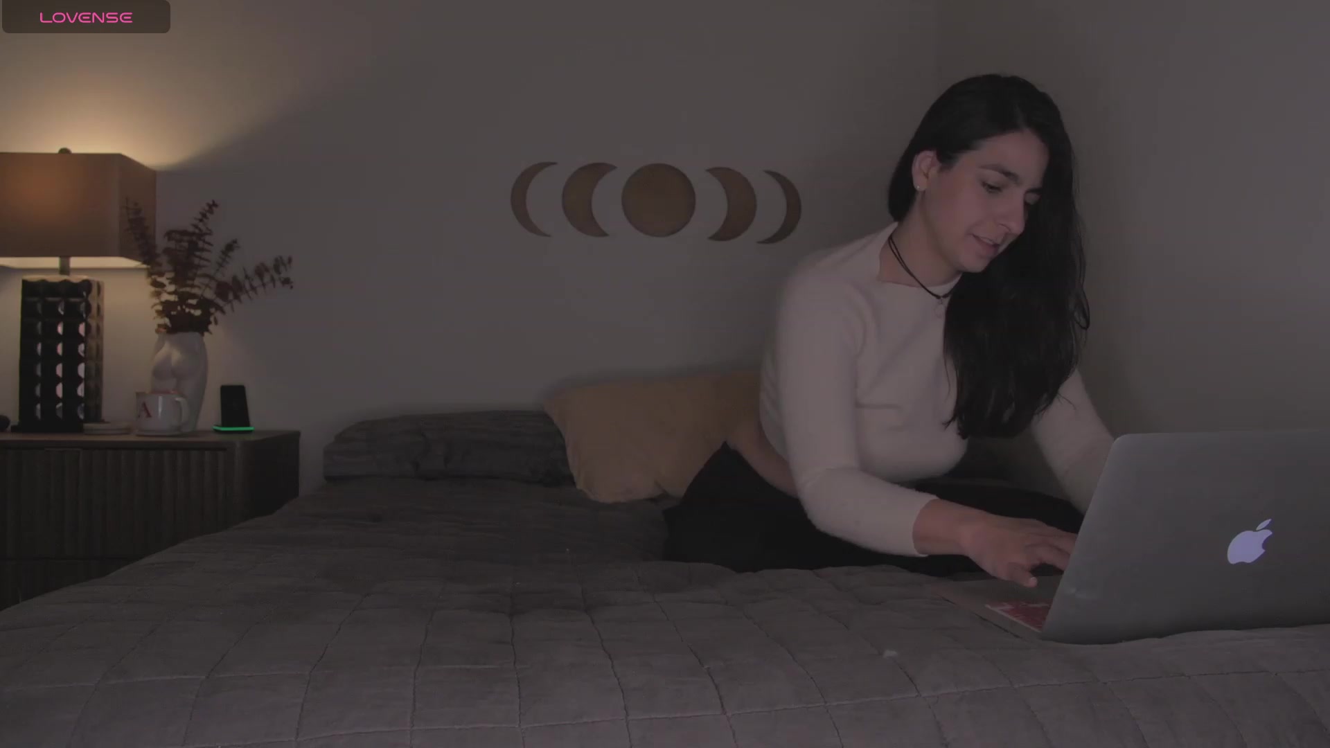 Gallery image thumbnail from anarossanna's myfreecams stream on, 11/30/2023, 05:01 image 17 of 20