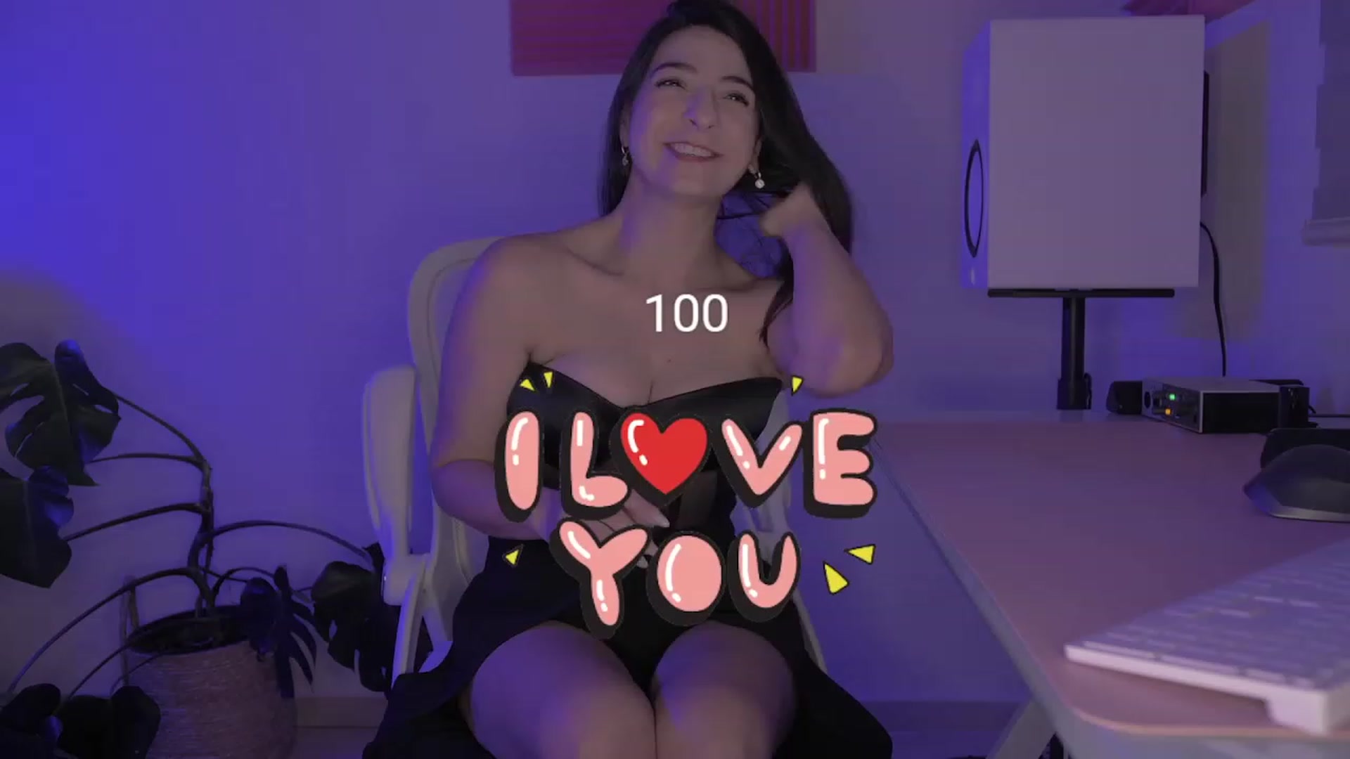 Gallery image thumbnail from anarossanna's myfreecams stream on, 01/01/2024, 03:16 image 6 of 20