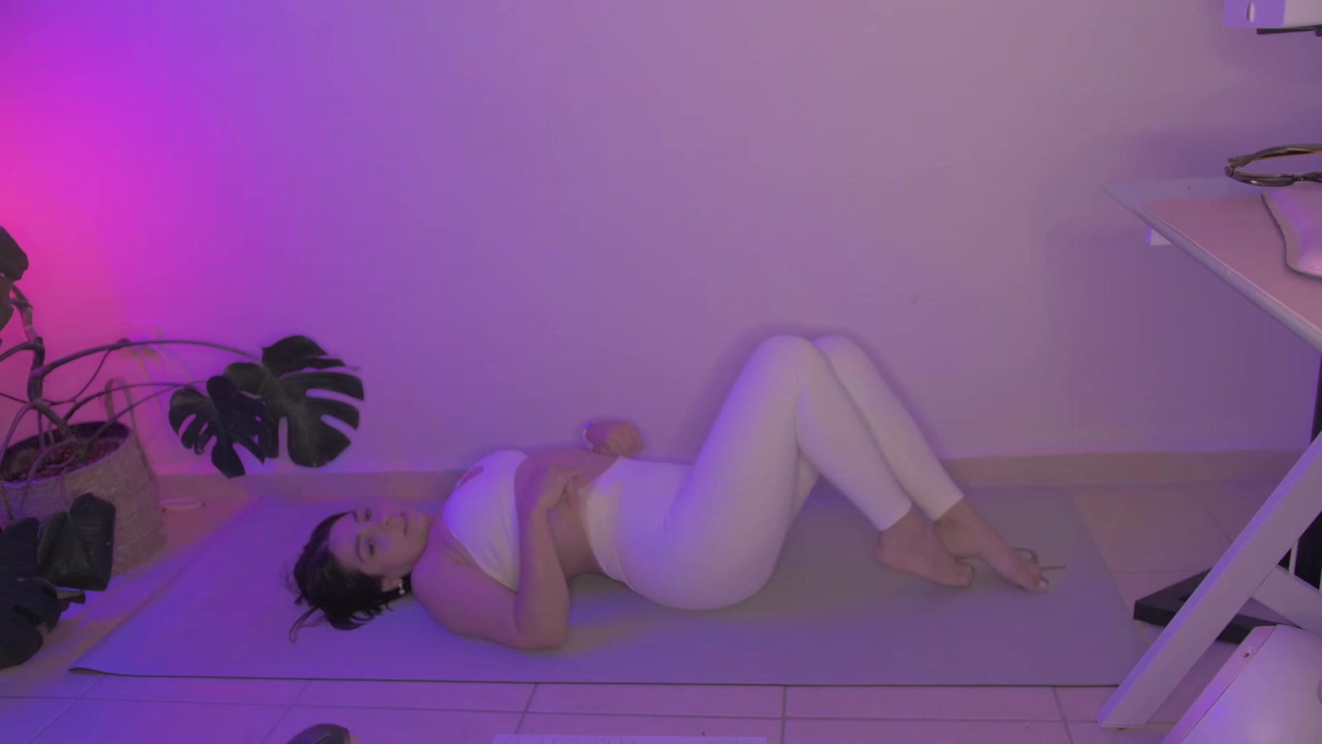 Gallery image thumbnail from anarossanna's myfreecams stream on, 01/14/2024, 06:14 image 2 of 20