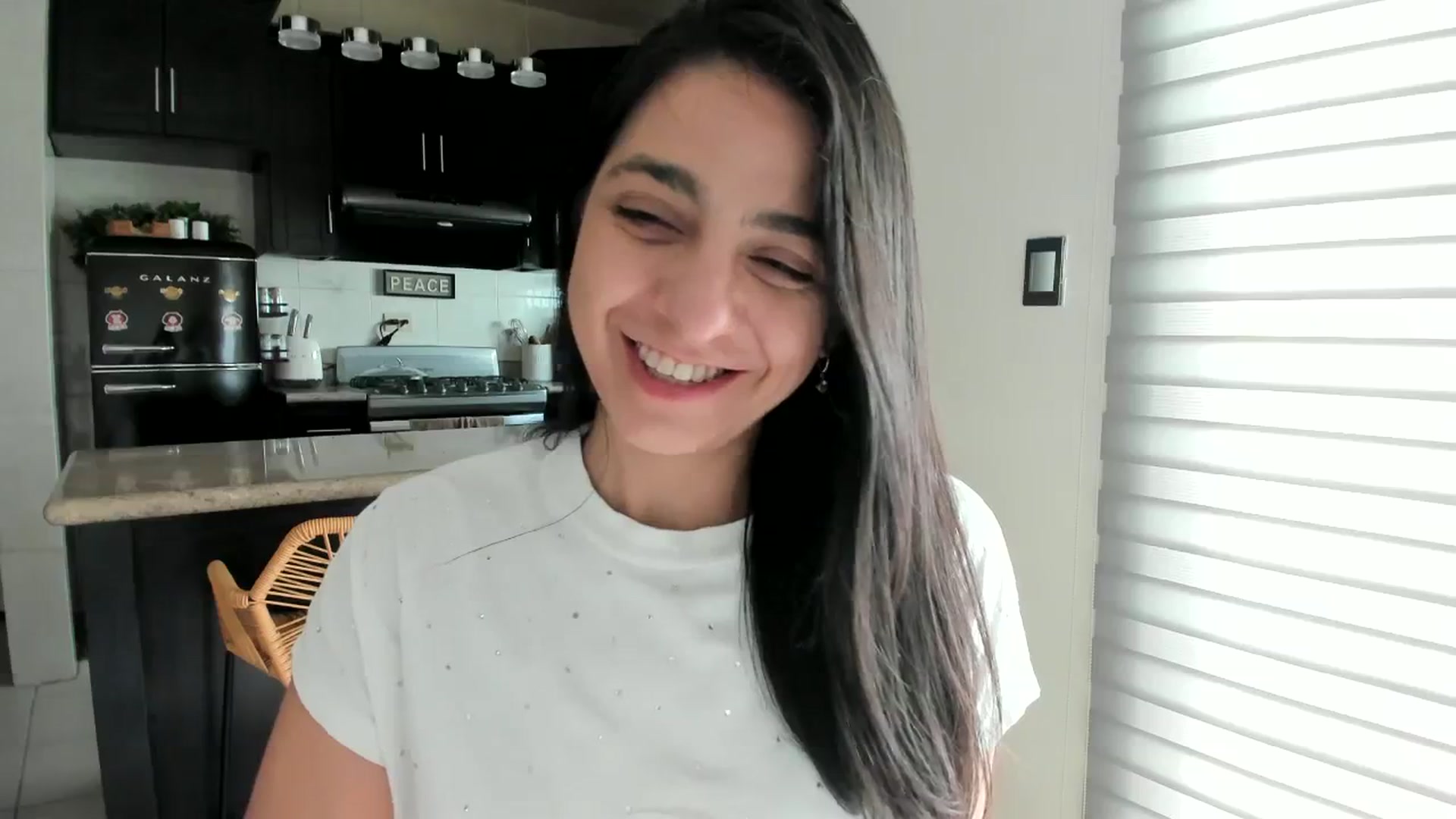 Gallery image thumbnail from anarossanna's myfreecams stream on, 02/26/2024, 20:35 image 10 of 20