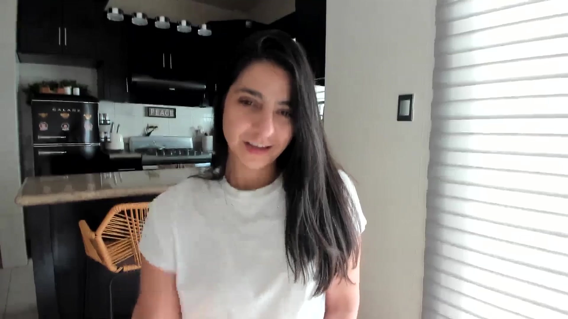 Gallery image thumbnail from anarossanna's myfreecams stream on, 02/26/2024, 20:35 image 13 of 20