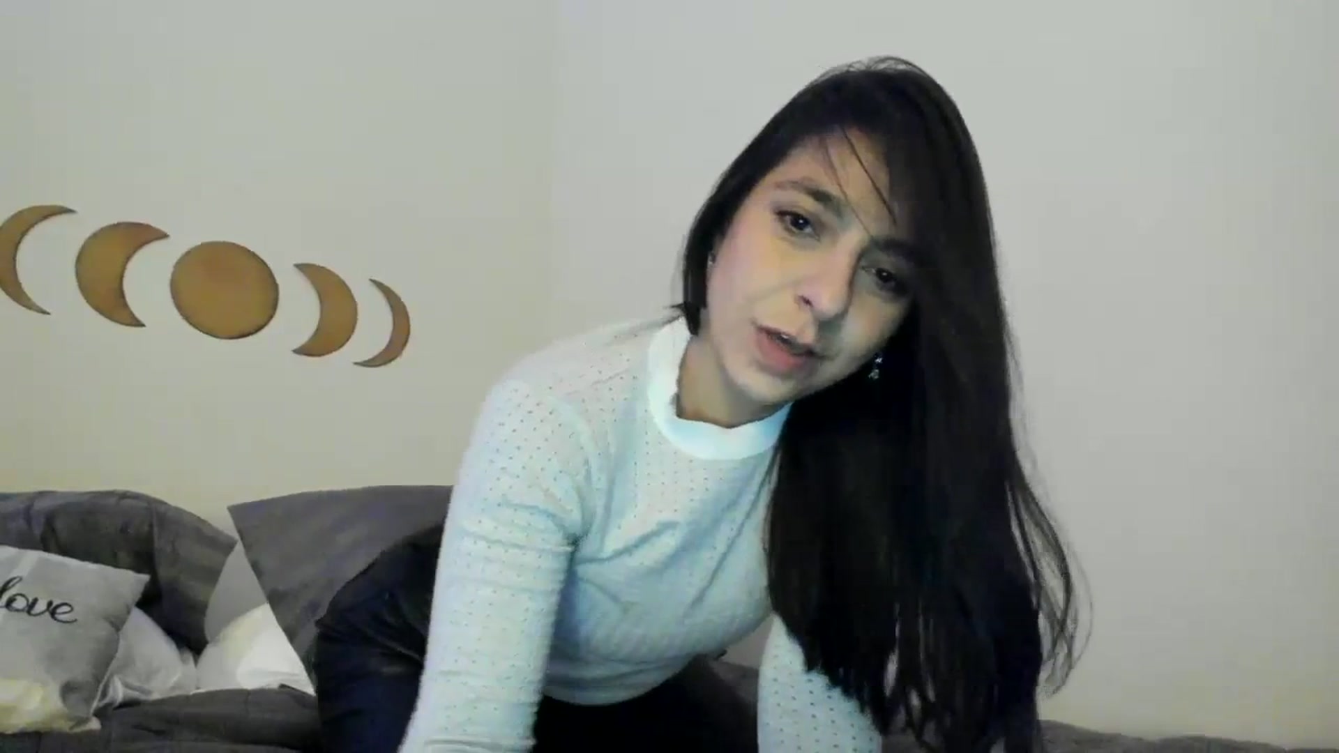 Gallery image thumbnail from anarossanna's myfreecams stream on, 03/01/2024, 04:03 image 6 of 20