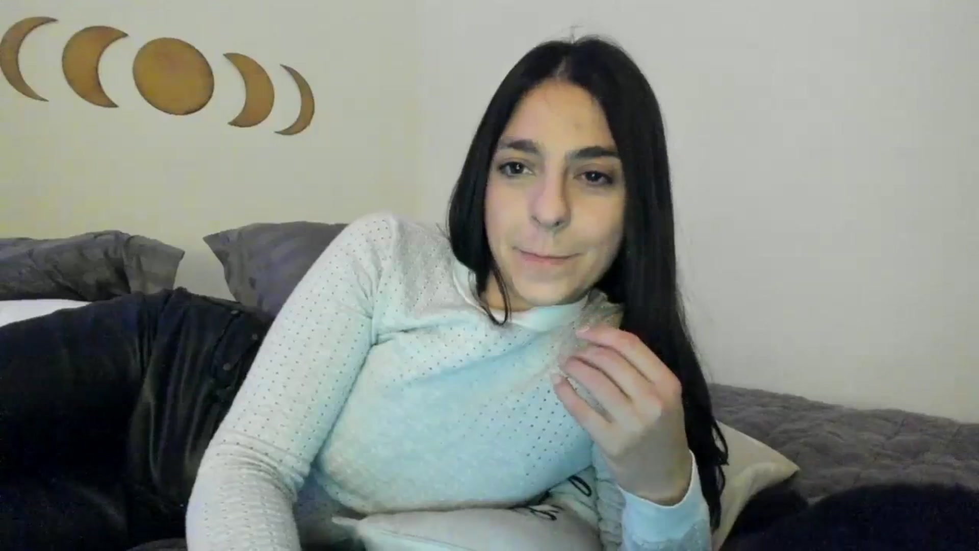 Gallery image thumbnail from anarossanna's myfreecams stream on, 03/01/2024, 04:03 image 16 of 20