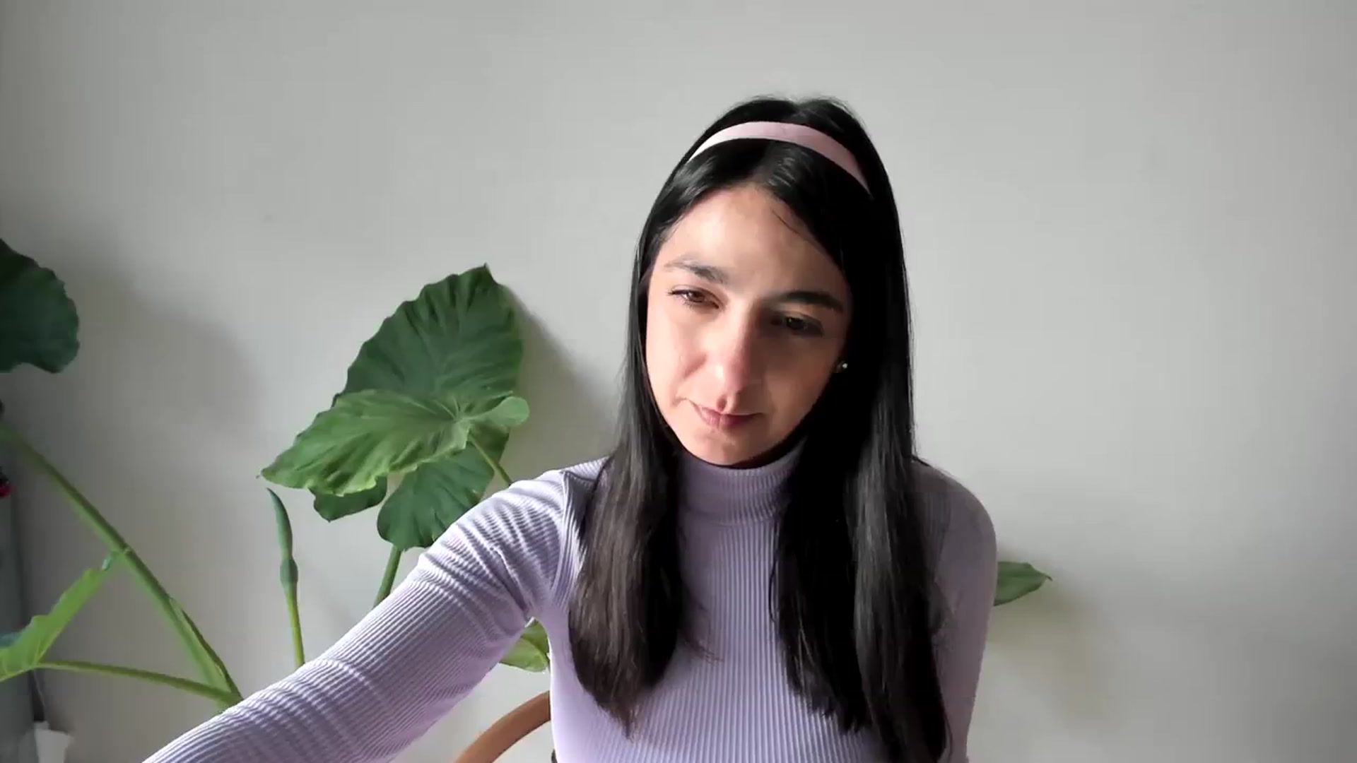 Gallery image thumbnail from anarossanna's myfreecams stream on, 03/05/2024, 19:09 image 12 of 20
