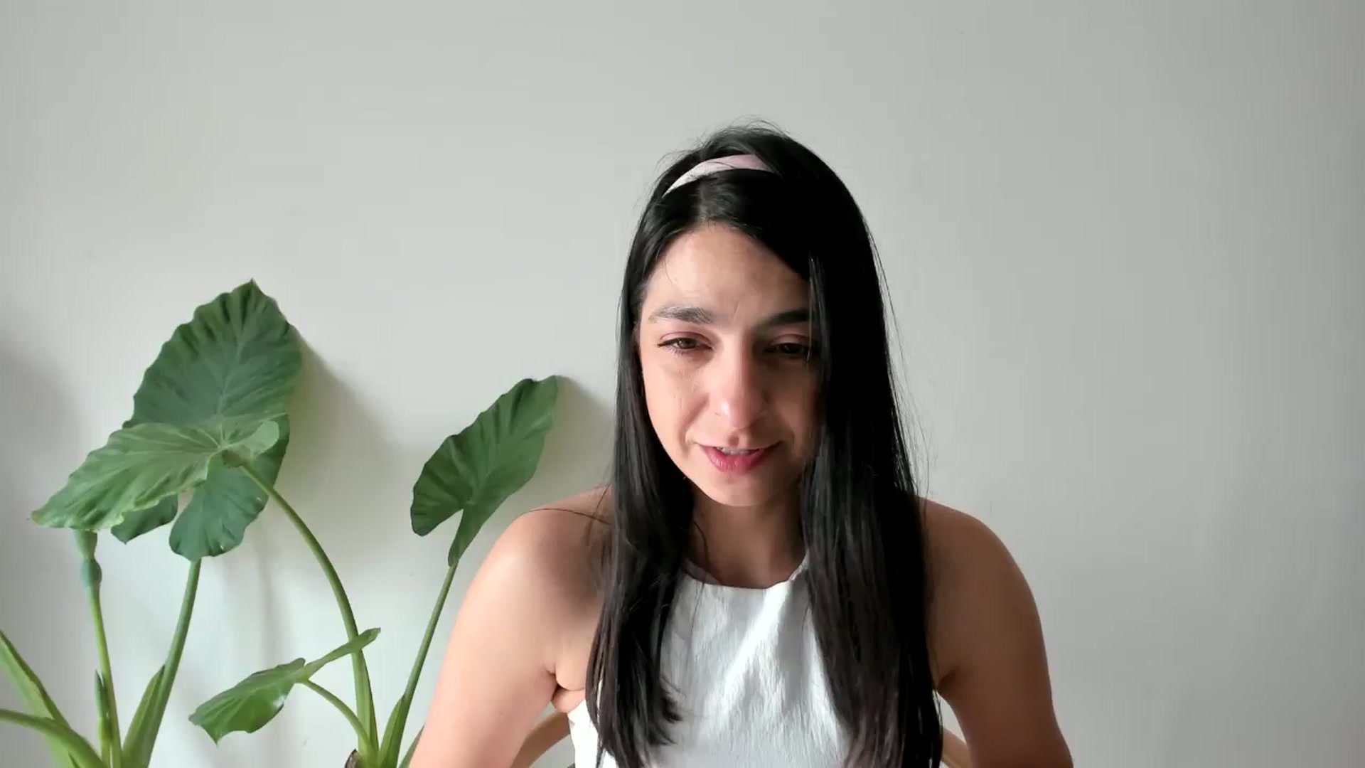 Gallery image thumbnail from anarossanna's myfreecams stream on, 03/07/2024, 18:37 image 20 of 20