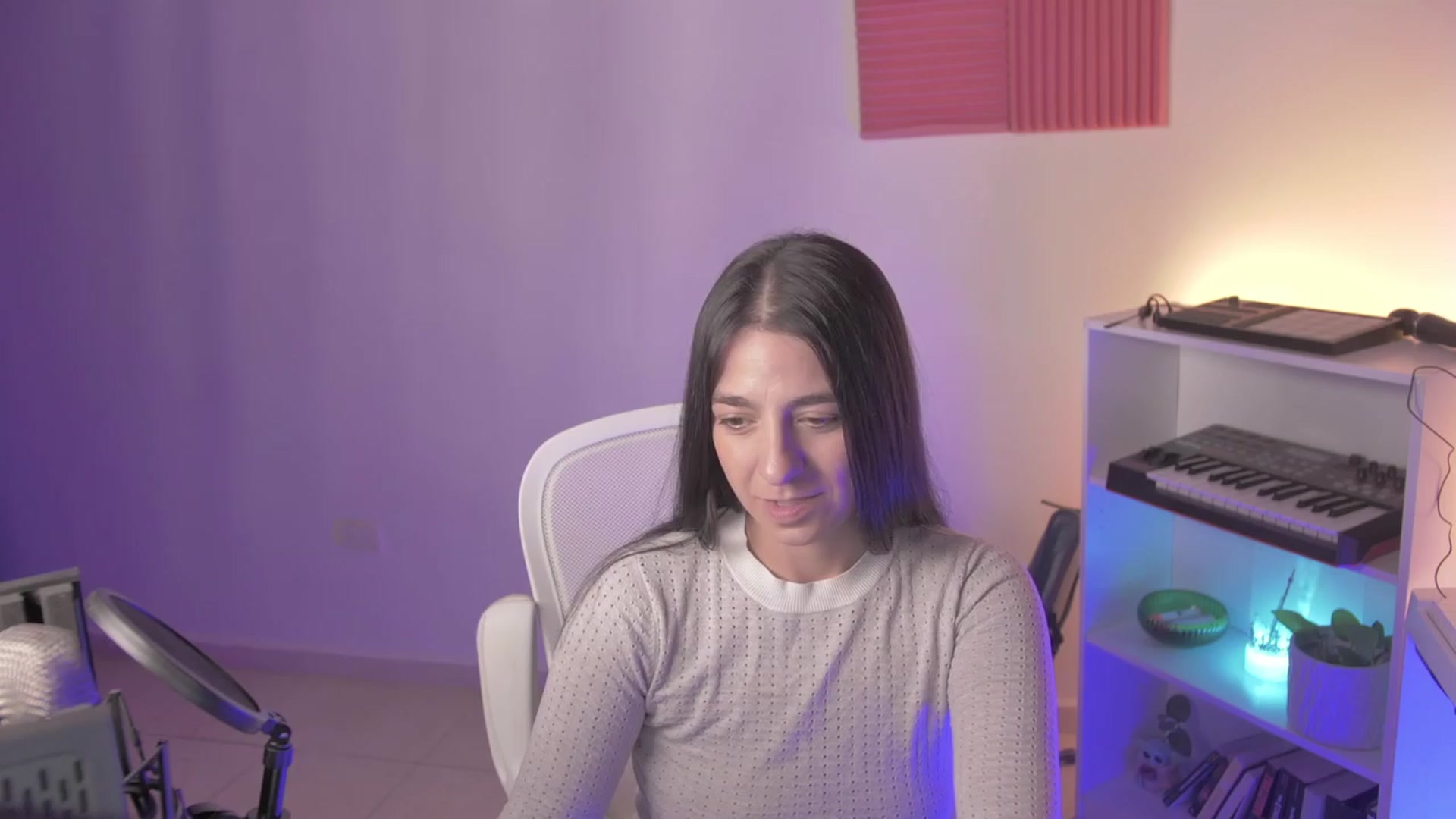 Gallery image thumbnail from anarossanna's myfreecams stream on, 04/03/2024, 04:55 image 6 of 20