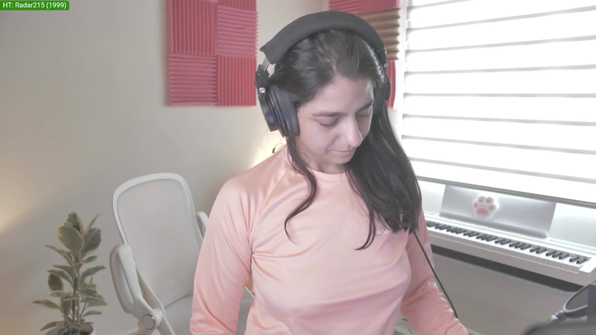 Gallery image thumbnail from anarossanna's myfreecams stream on, 04/09/2024, 18:36 image 5 of 20