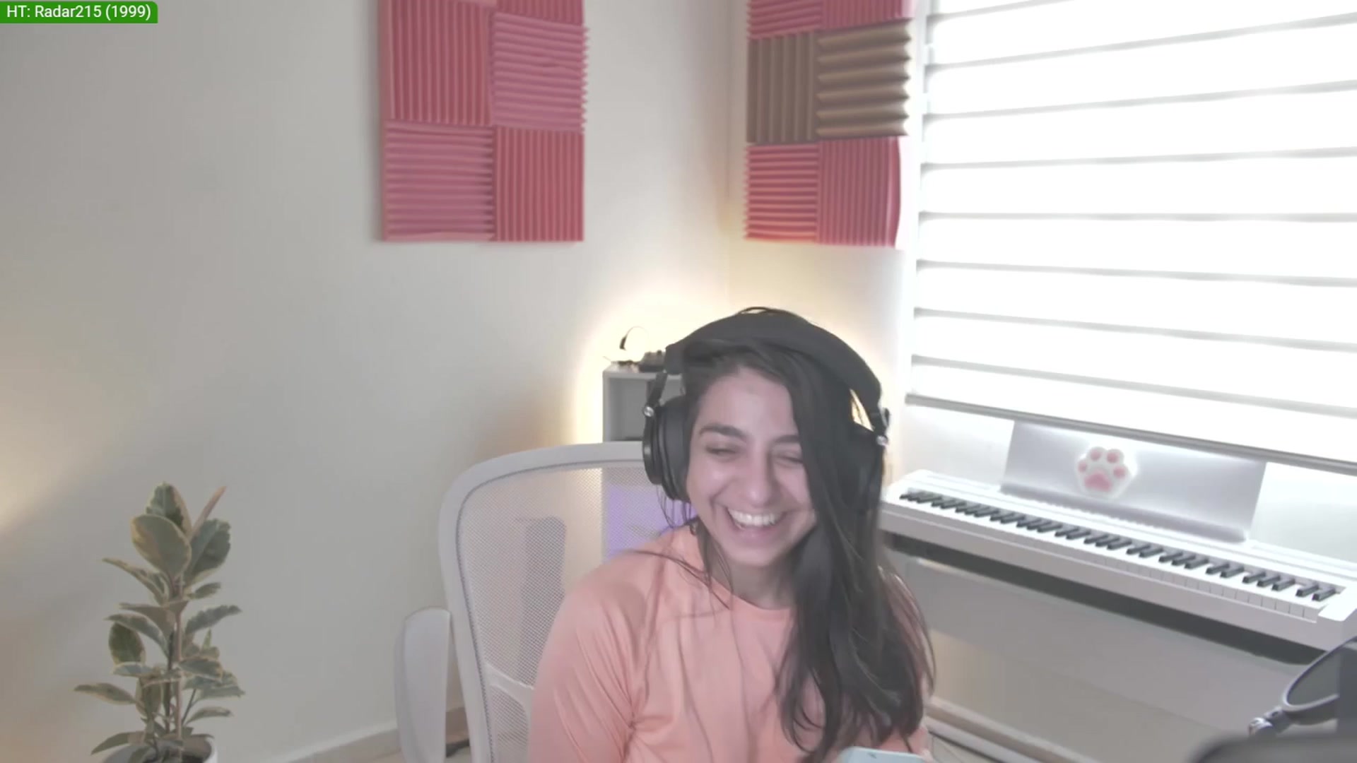 Gallery image thumbnail from anarossanna's myfreecams stream on, 04/09/2024, 18:36 image 19 of 20