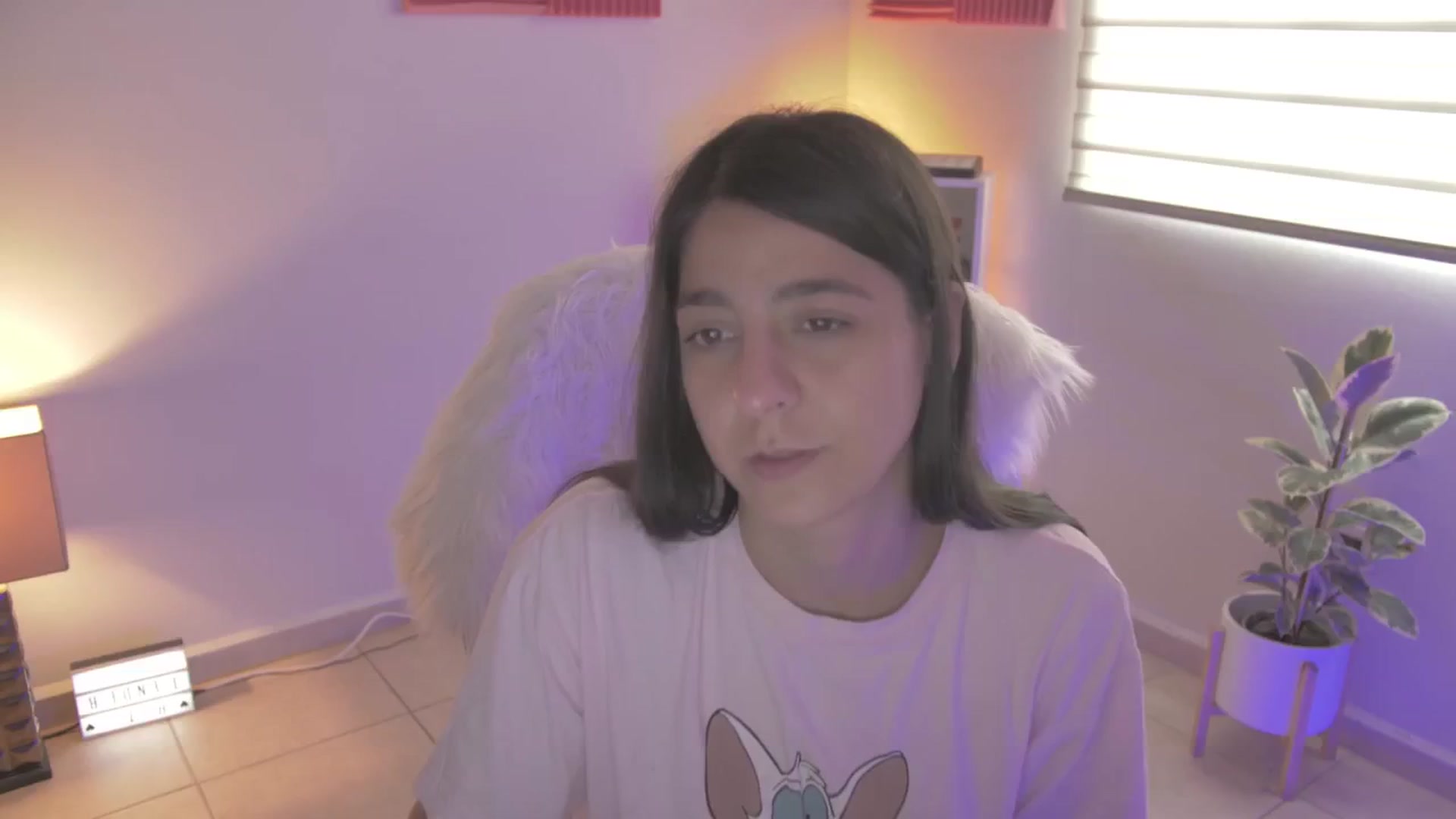 Gallery image thumbnail from anarossanna's myfreecams stream on, 04/26/2024, 17:05 image 2 of 20