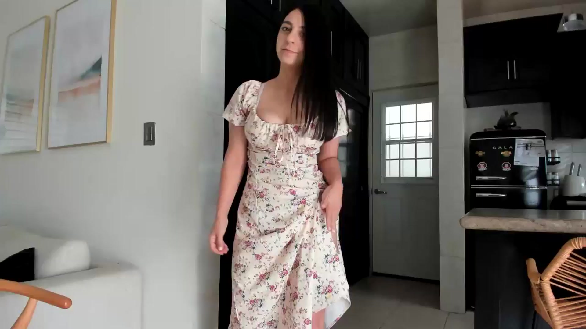 Gallery image thumbnail from anarossanna's myfreecams stream on, 05/28/2024, 18:19 image 7 of 20